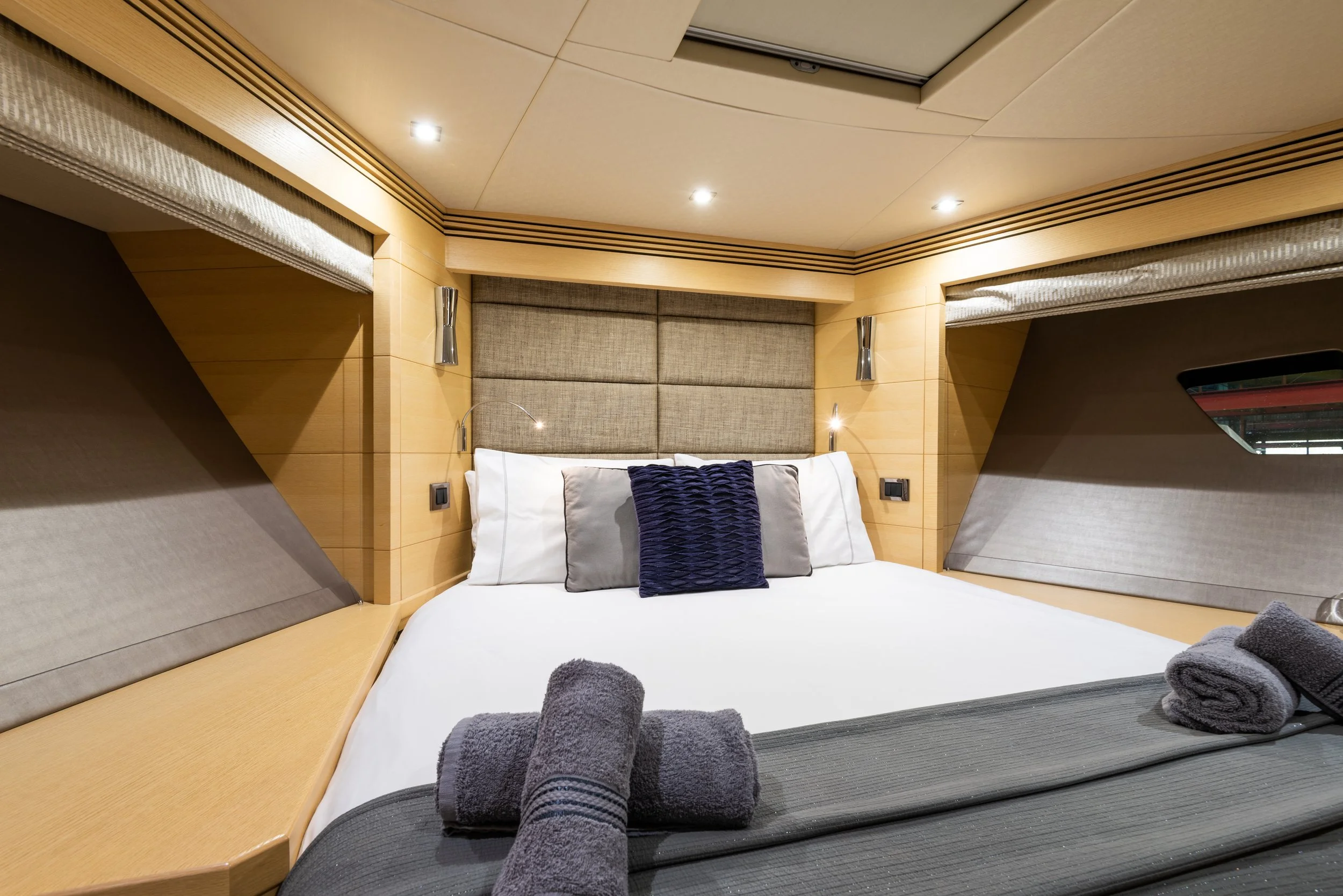 Sunseeker Daytona_0002.jpg