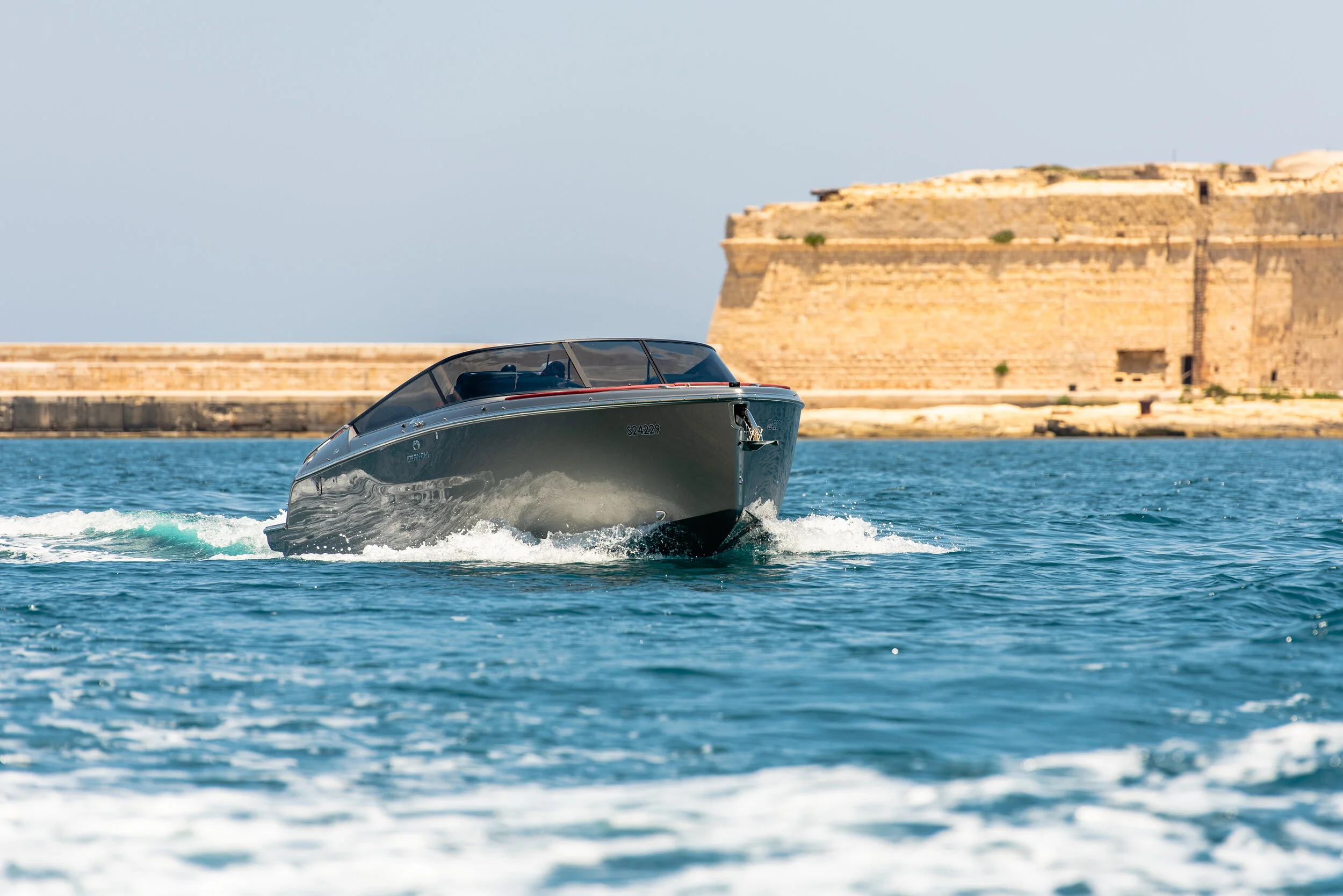 Cranchi E26_00251.jpg