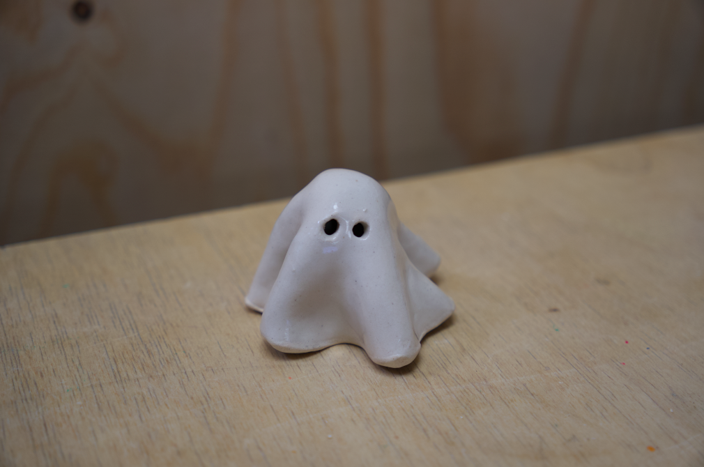 Kids Paint a Ceramic Ghost!