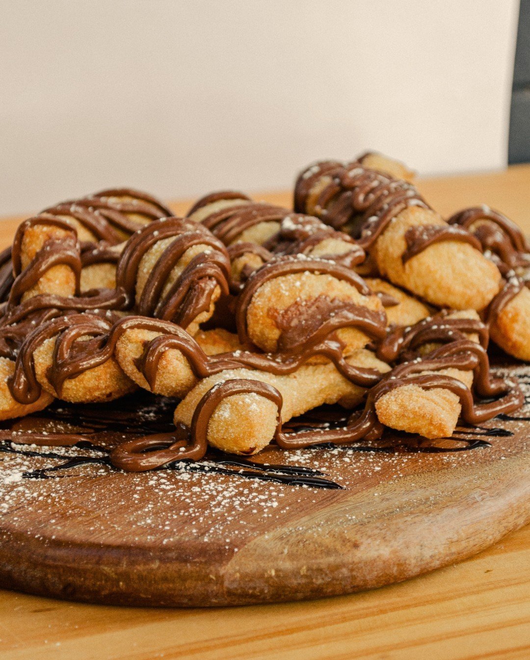 Fried pizza dough &amp; Nutella... a match made in heaven 😇🤎⁠
⁠
Check out the rest of our dessert menu at the link in bio!