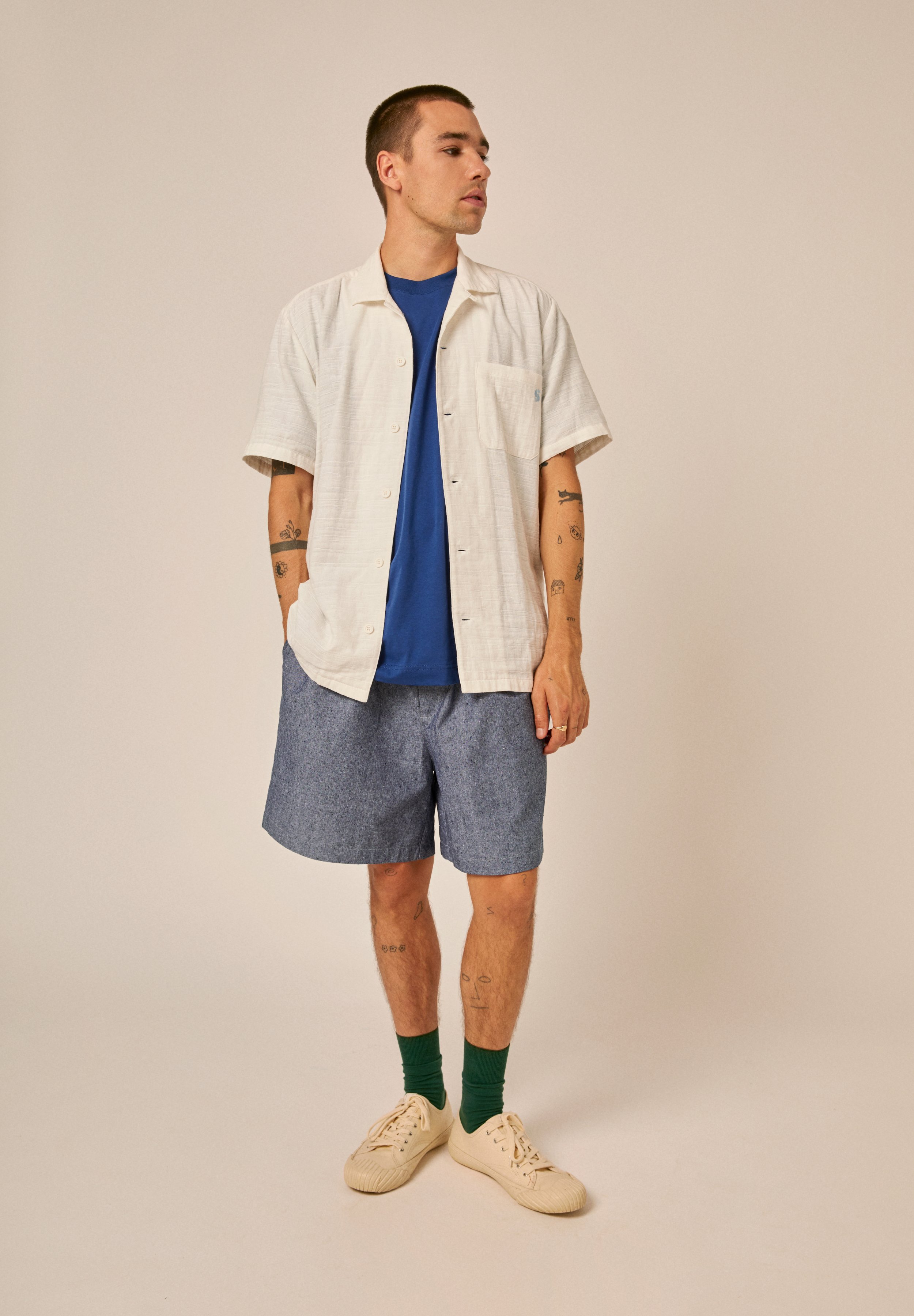 SIDELINESS23_STUDIO0844_edit.jpg