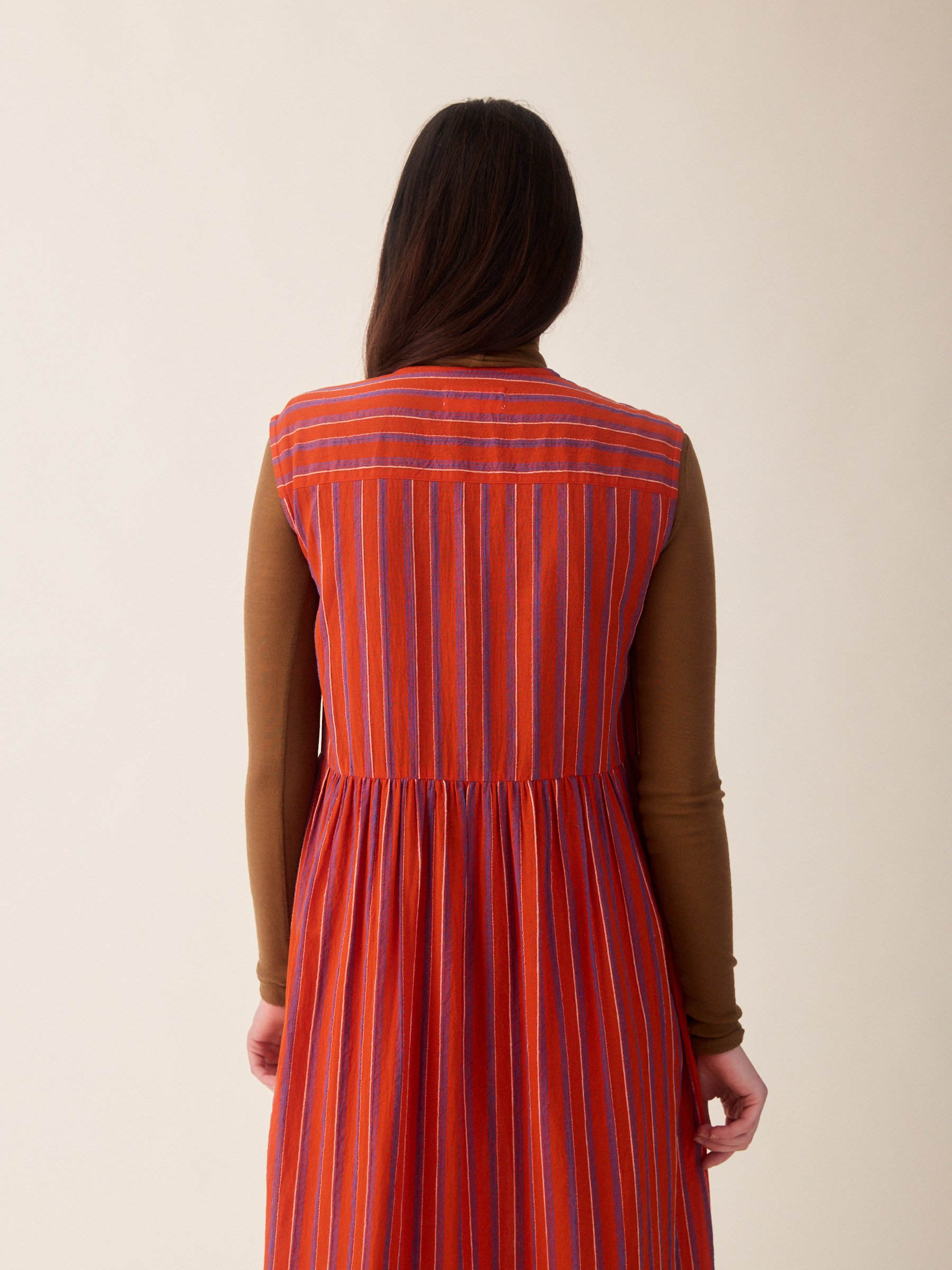 SidelineAW26_D1_04_007.jpg