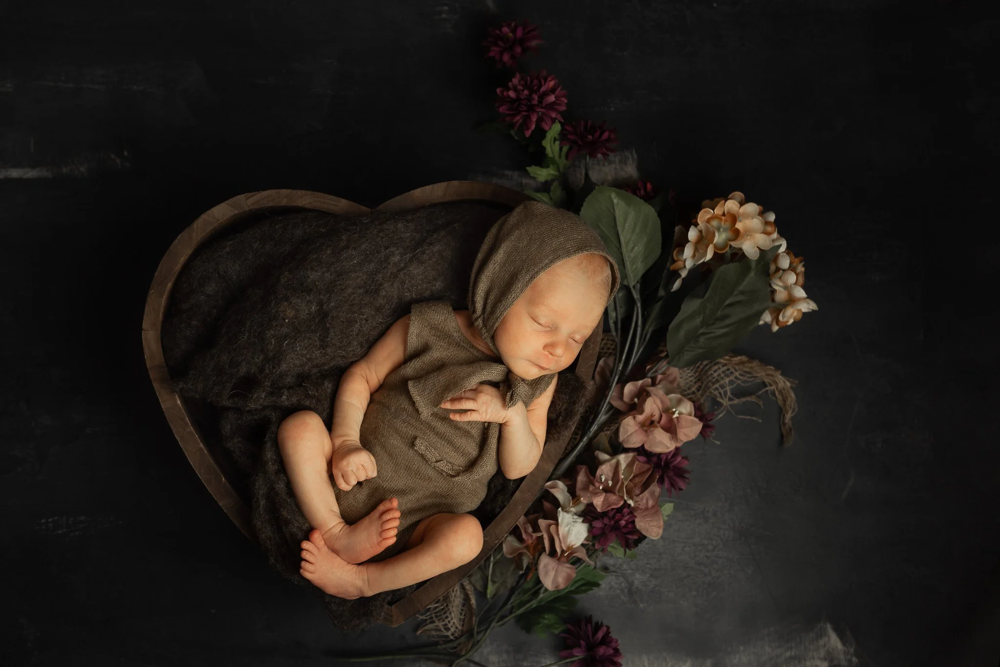 NewbornkuvausAnniSsomekoko-8.jpg