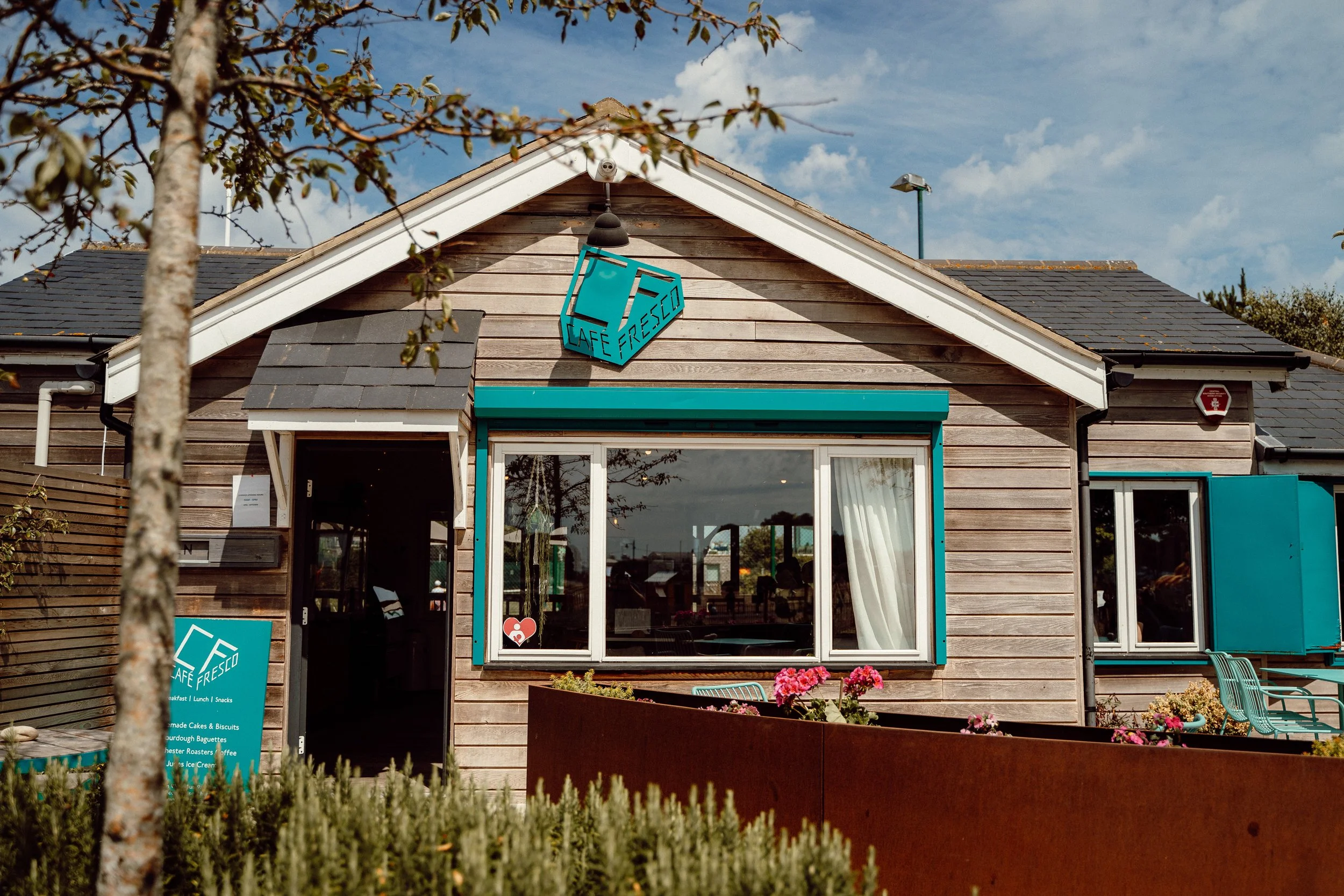 Café Fresco to close for 2 weeks