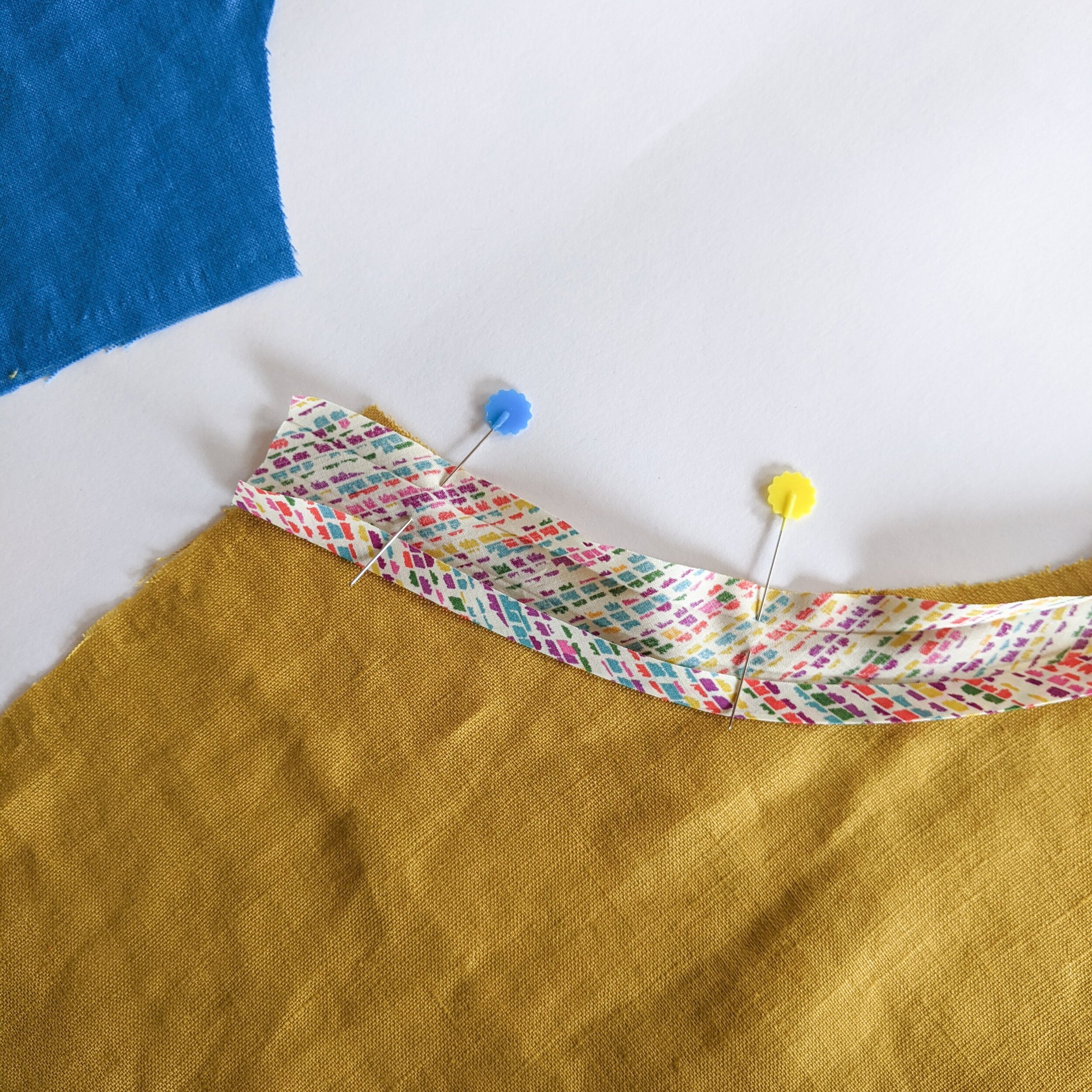 DIY Balloon Sleeve Top Tutorial — DIY Daisy