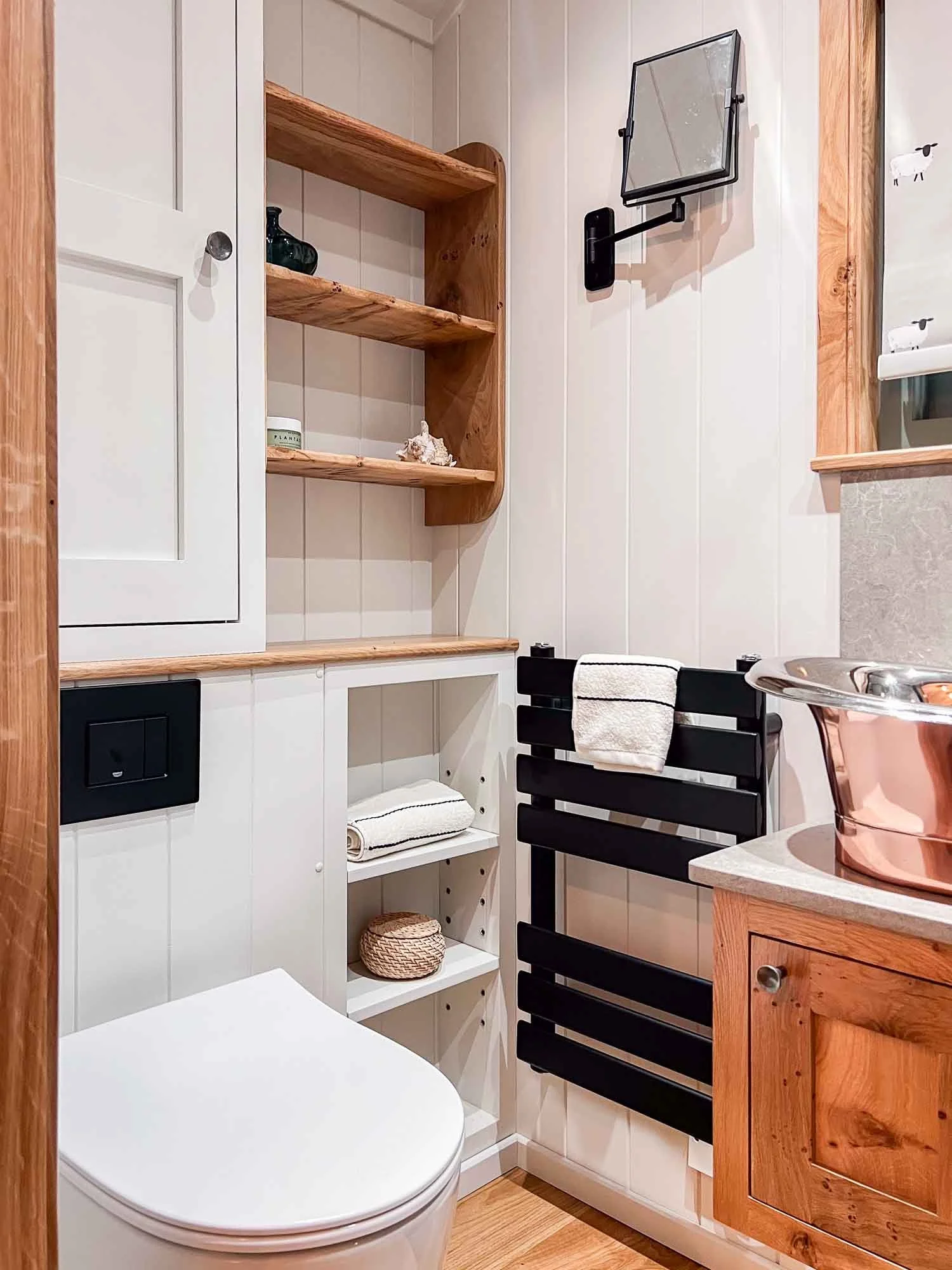 shepherds hut-11.jpg