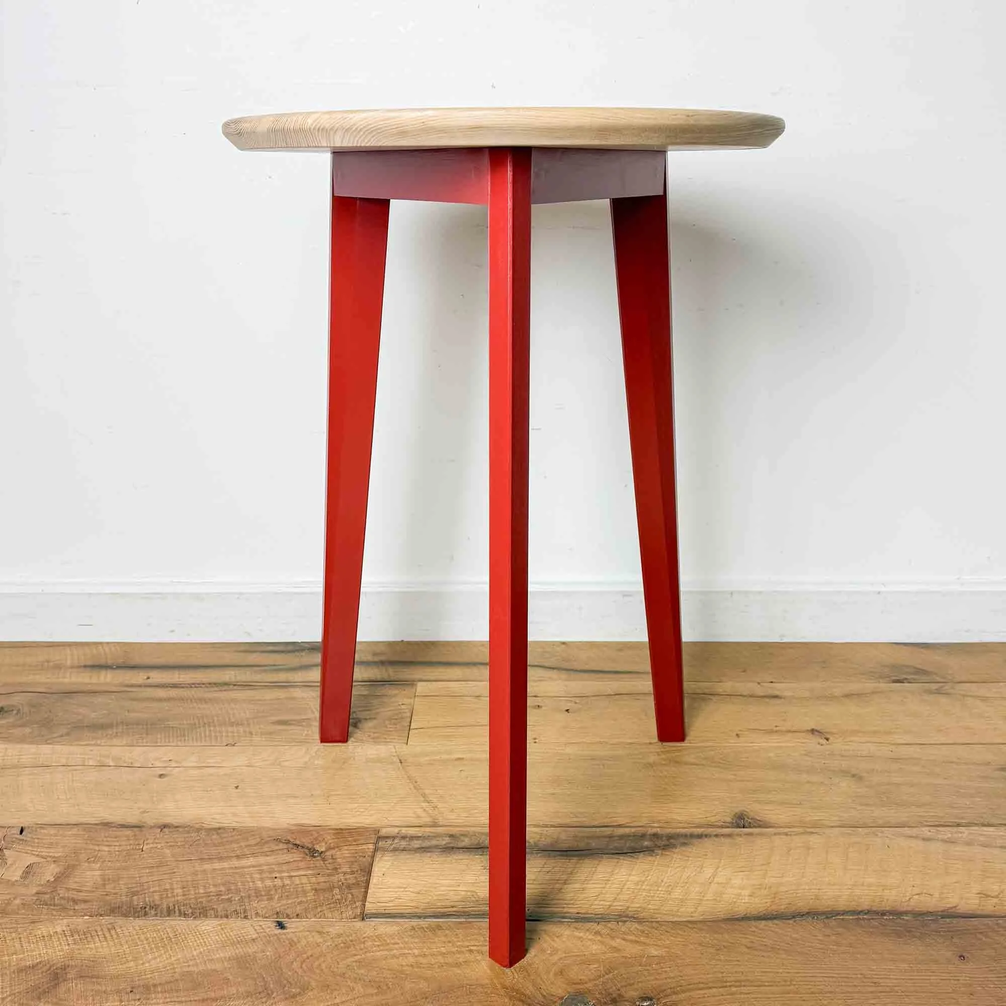 modern cricket table