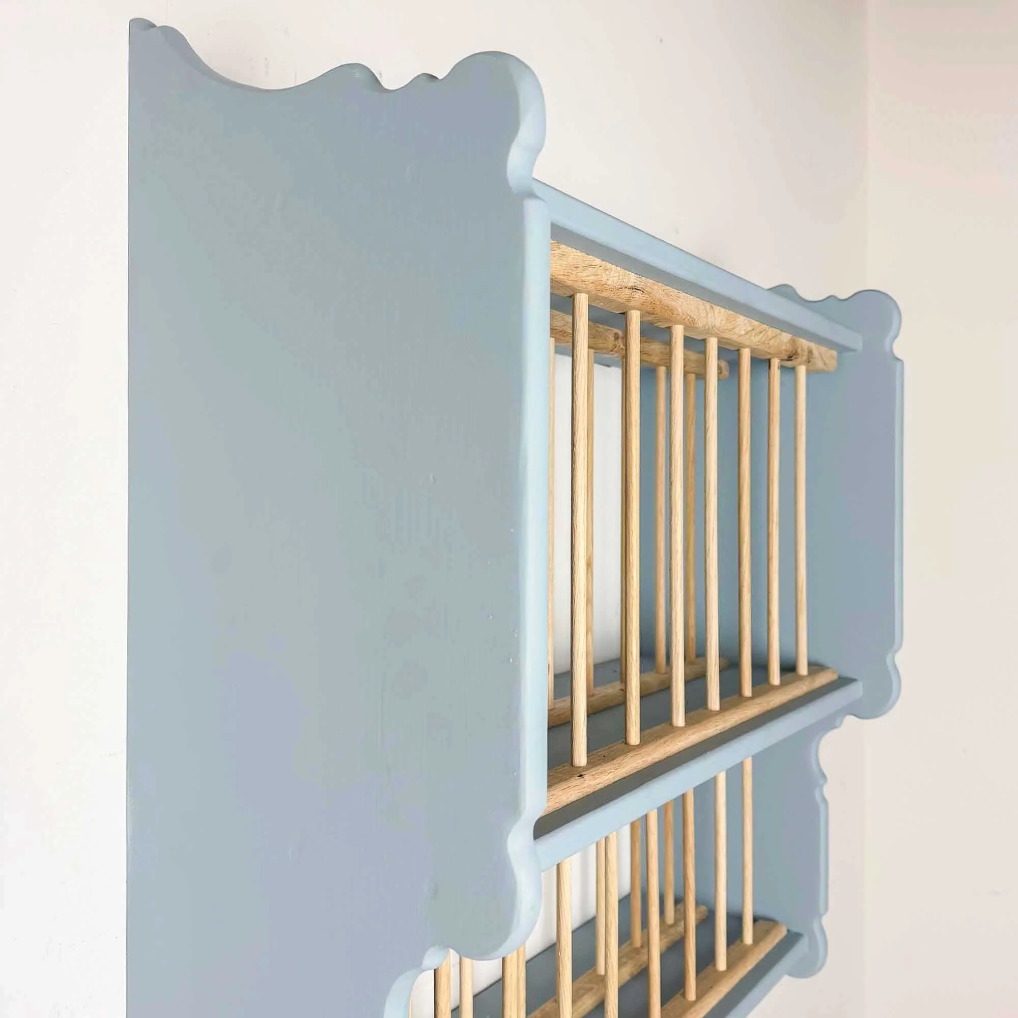 blue painted platerack