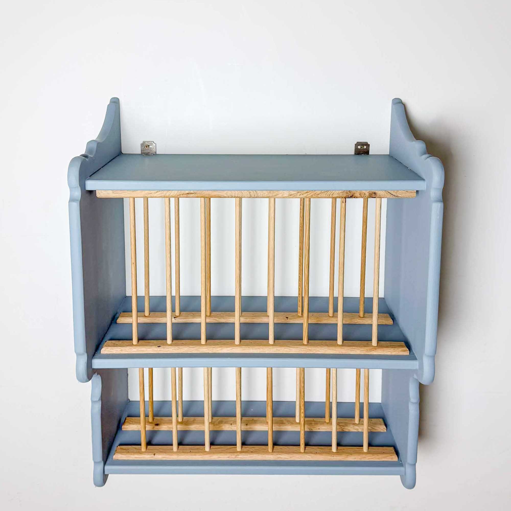 country kitchen style platerack