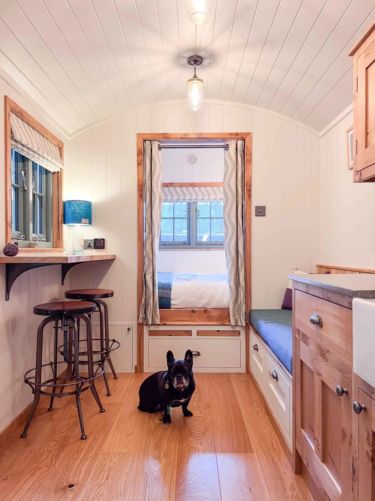 shepherds hut-14.jpg