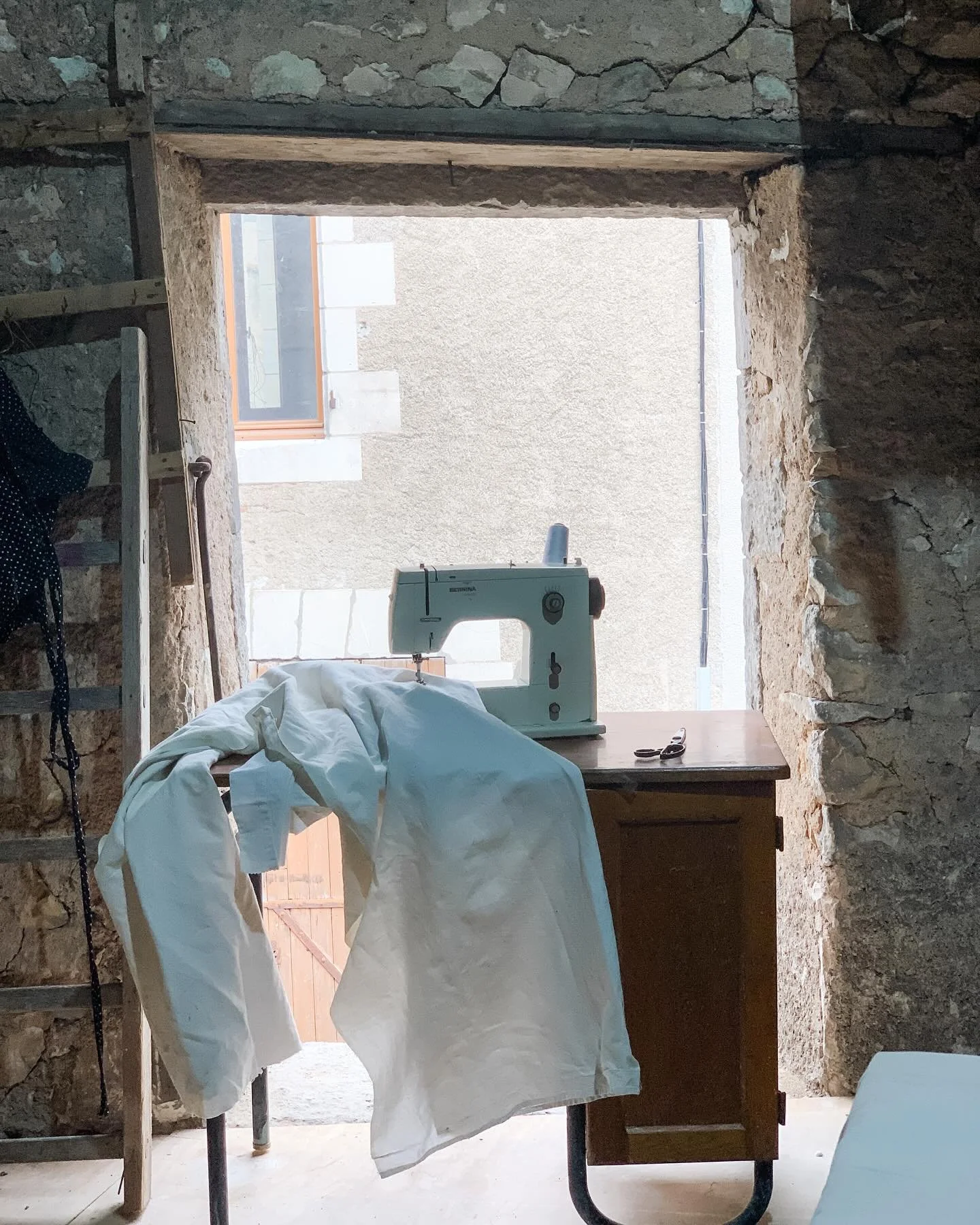 France in pictures an amazing few days with @corinne.aivazian stating at her artist residence in #montmorillon working on lots of projects. 

. .
.
.
.
.
.
.
.
.
.
#filmmaking #film #filmmaker #photography #movies #movie #filmmakers&nbsp;#behindthesc