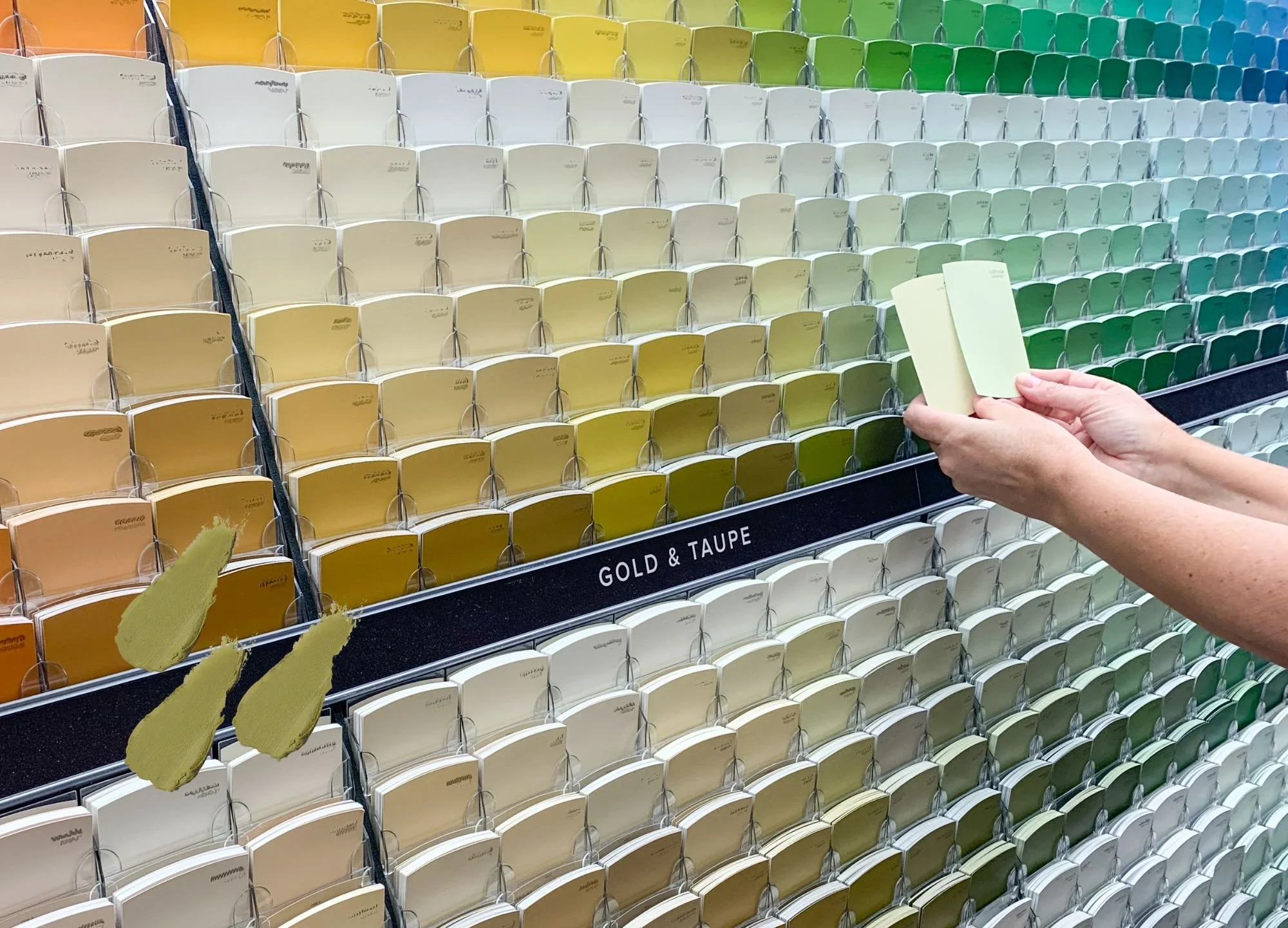 Monochromatic Magic: How to make a single colour scheme work!
