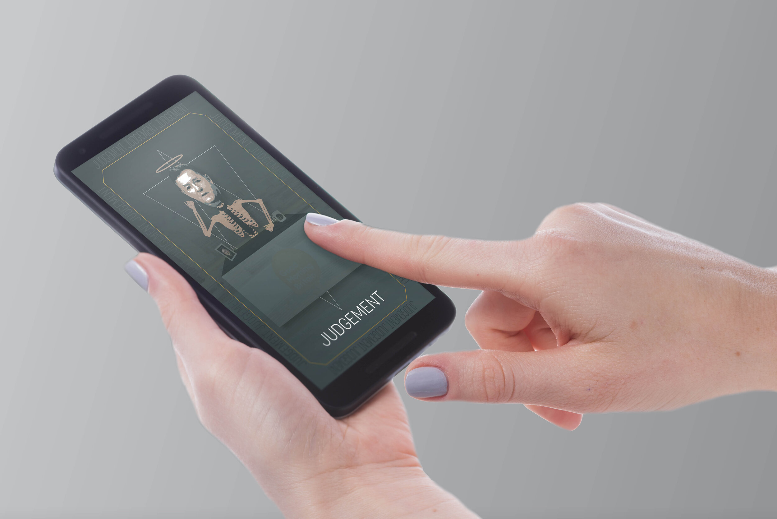 Tarot_card_Phone mockup_v01a copy.jpg