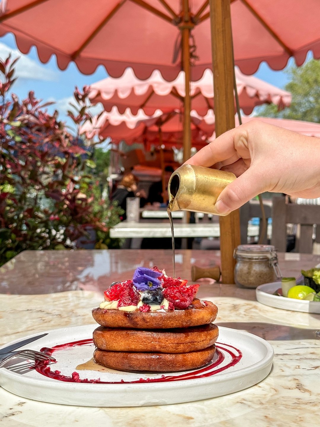 Sunday mornings complete with blueberry buttermilk pancake stack.🤩🥞⁣ Make them extra fluffy with lots of berries and drenched in plenty of maple syrup.🫐🍌💗​​​​​​​​​

A reminder that we serve our award-winning brunch 7 days a week across our sites