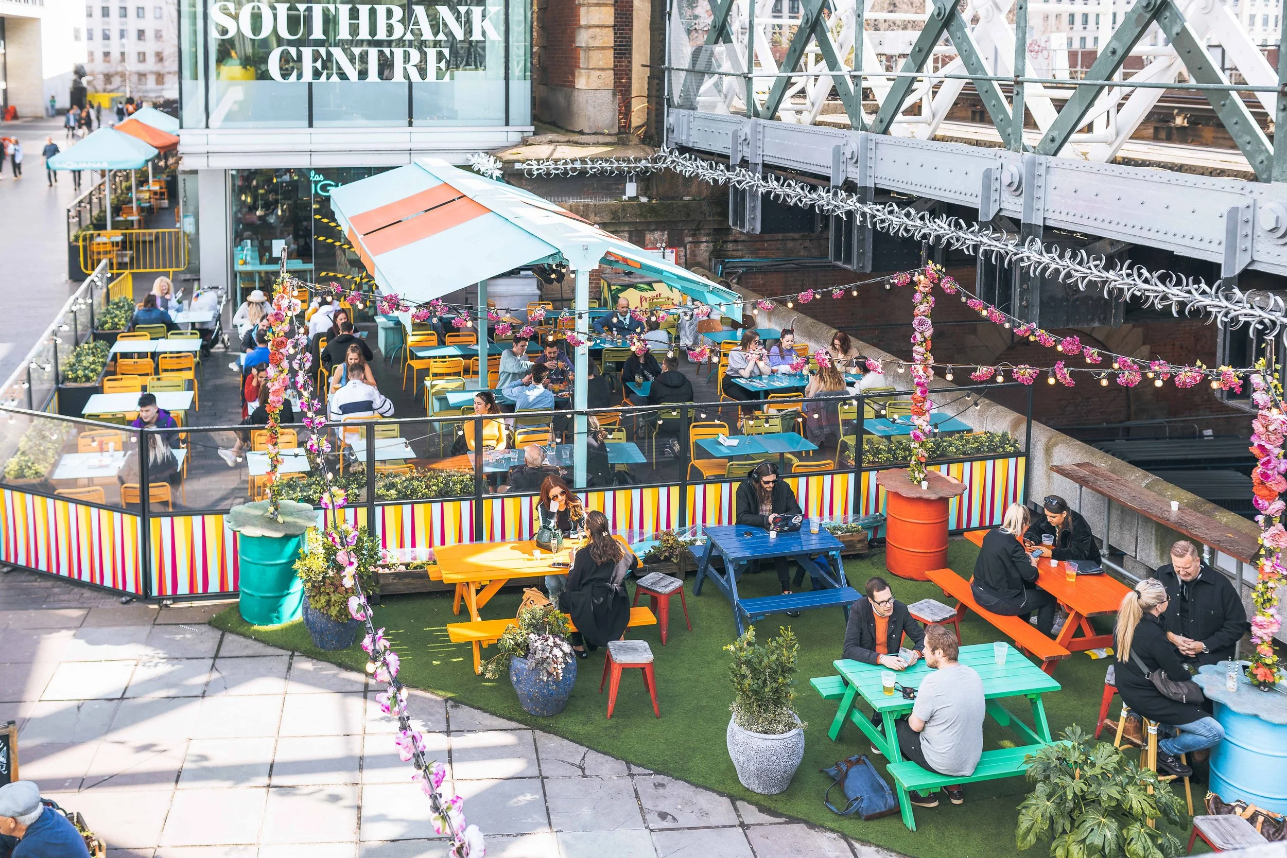 LOCATION BEANY GREEN SOUTHBANK — DAISY GREEN