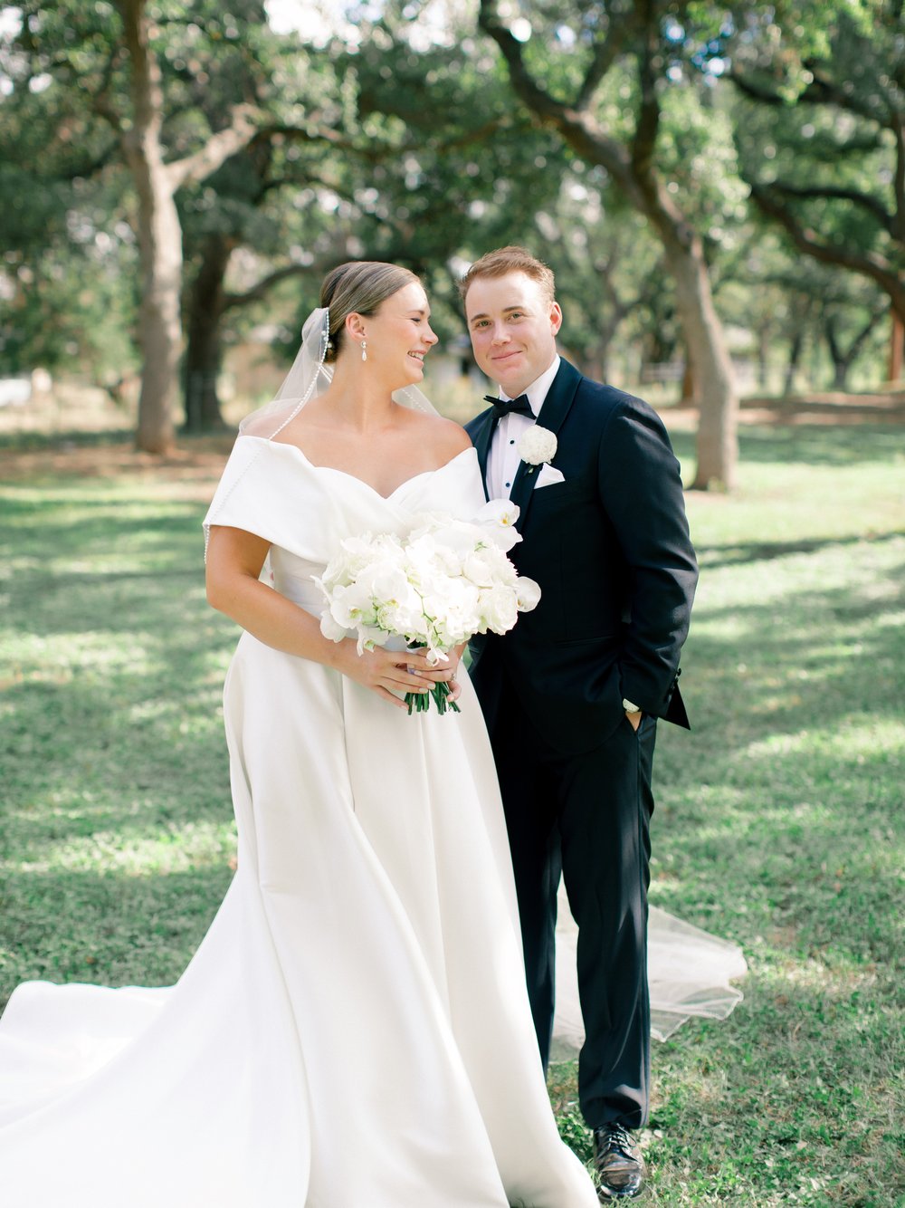 Morgan-Brooks-Photography-Weddings-Sara-Matt-2023-10817.jpg