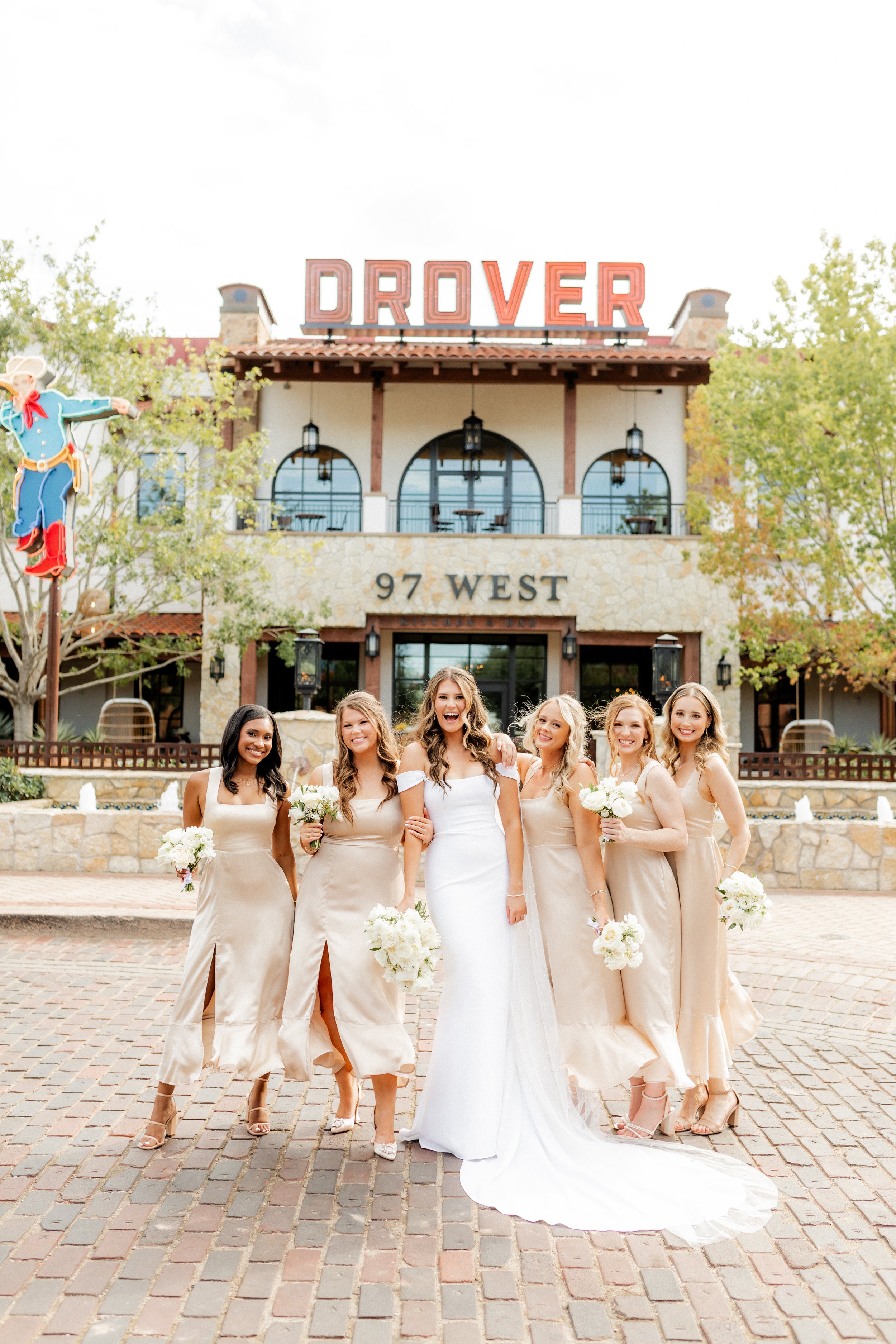 Bride+Bridesmaids-222.jpg