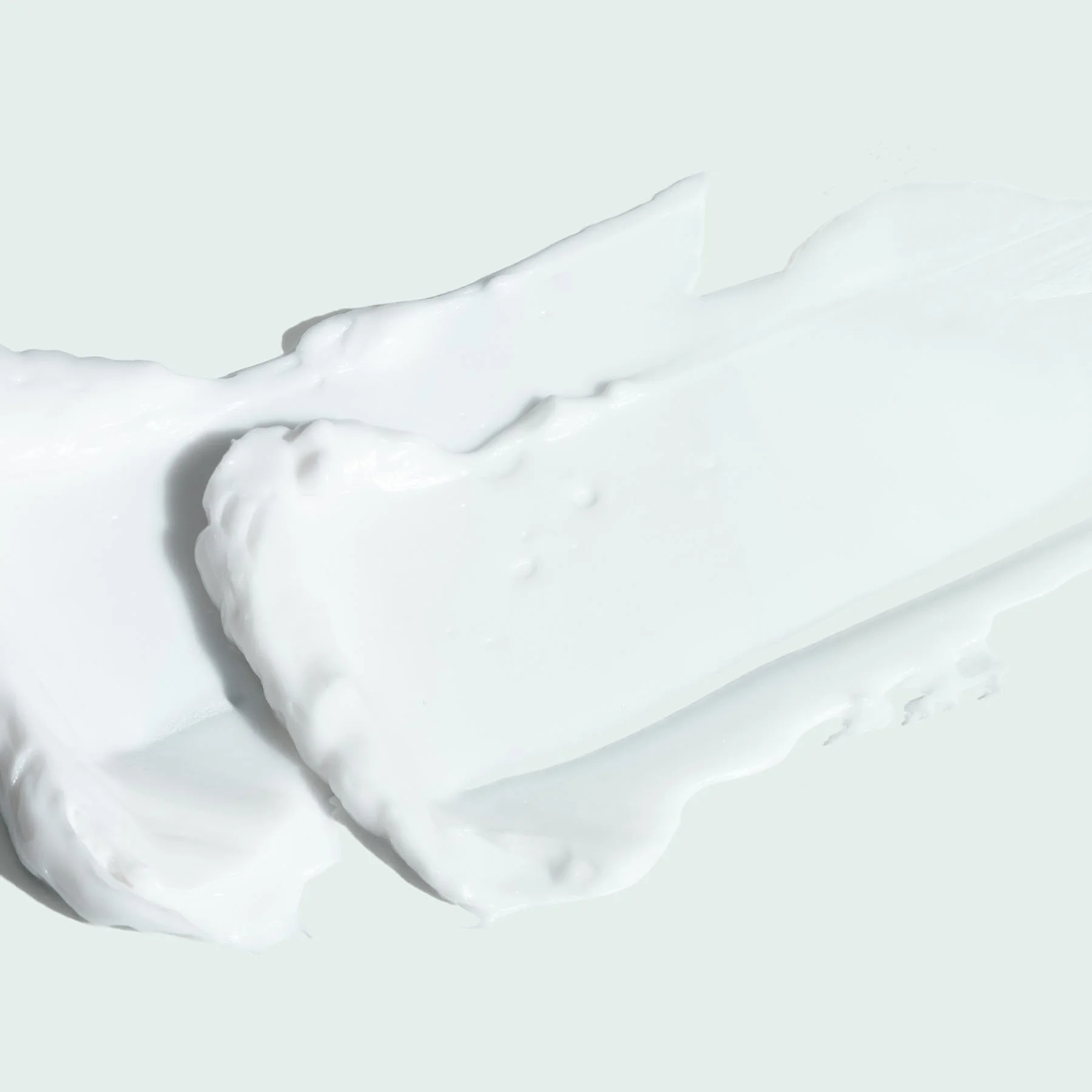 CLEAR-CELL-MATTIFYING-MOISTURIZER-PDP-R03.jpg