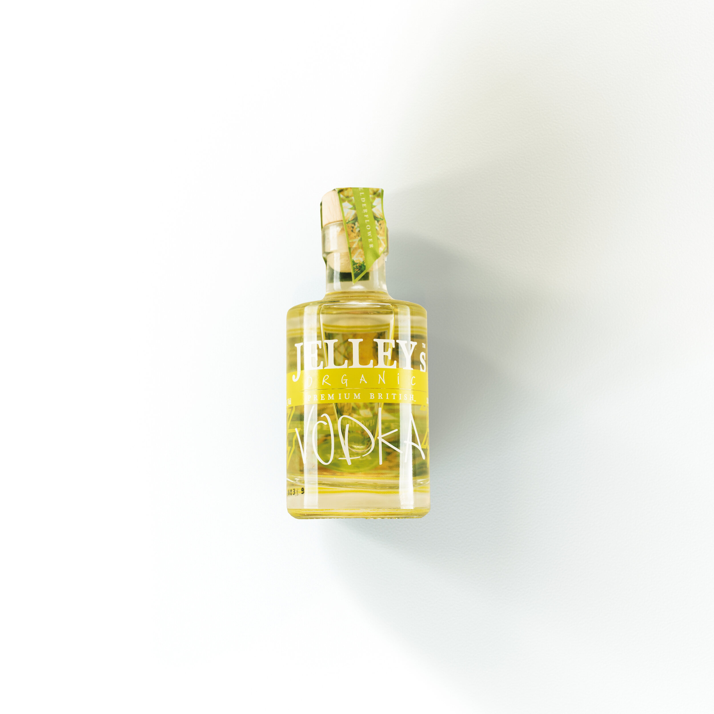 JELLEY's ORGAINC VODKA_CLEAR6.jpg