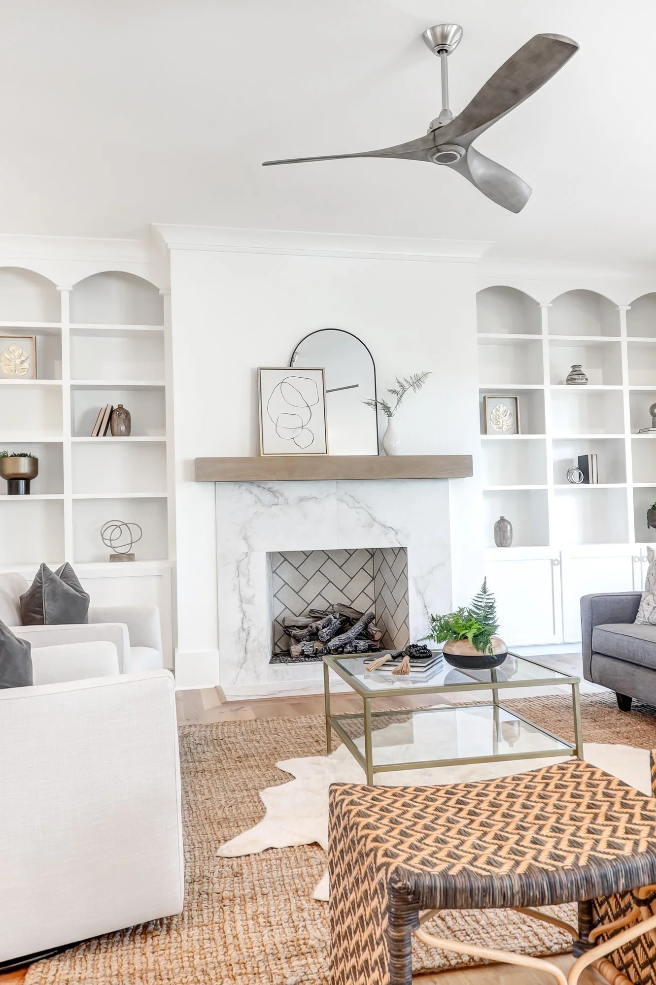 luxury-vacant-home-staging-daniel-island-sc-6.jpg
