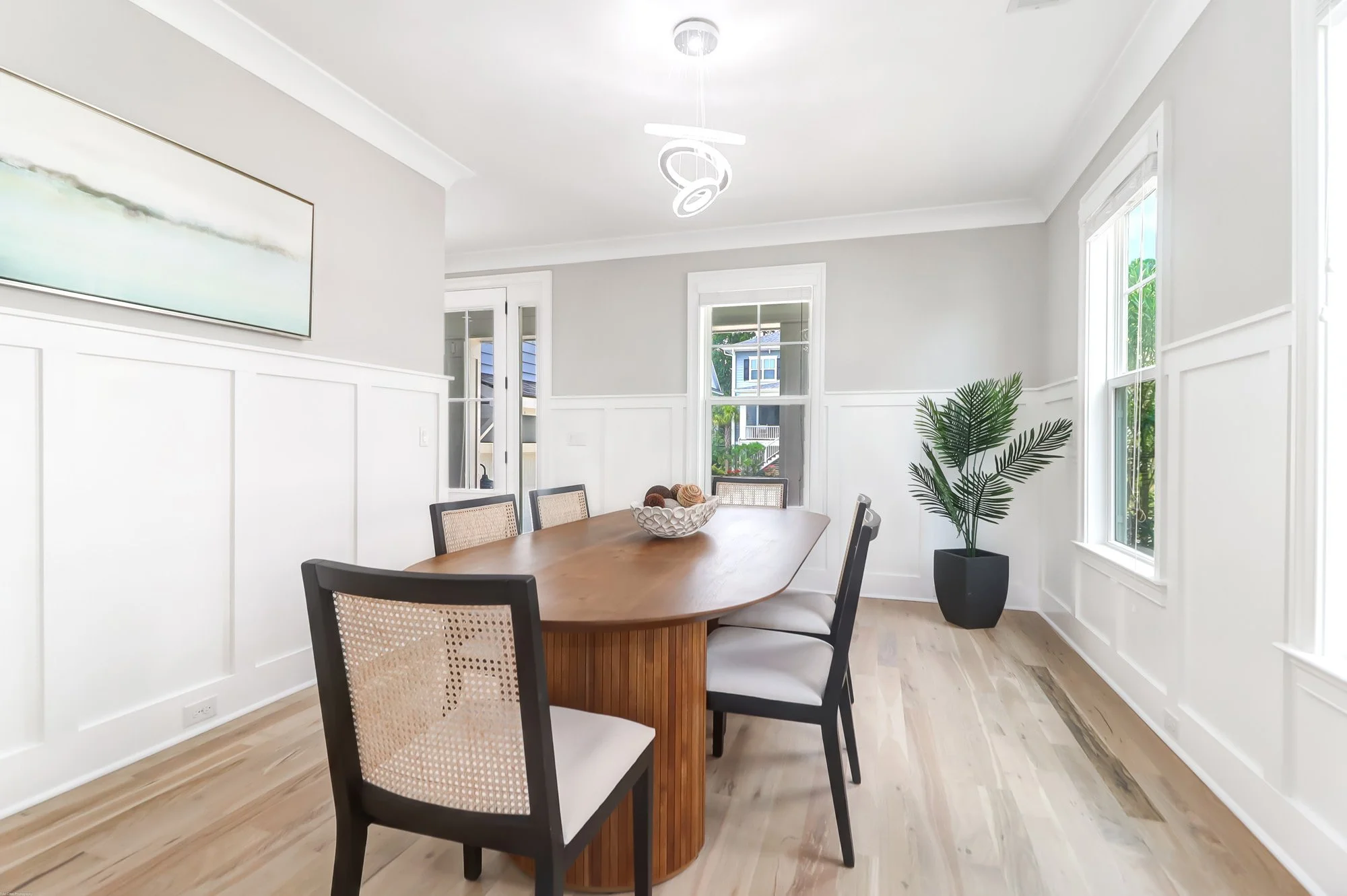 neutral-refined-home-staging-mount-pleasant-7.jpg