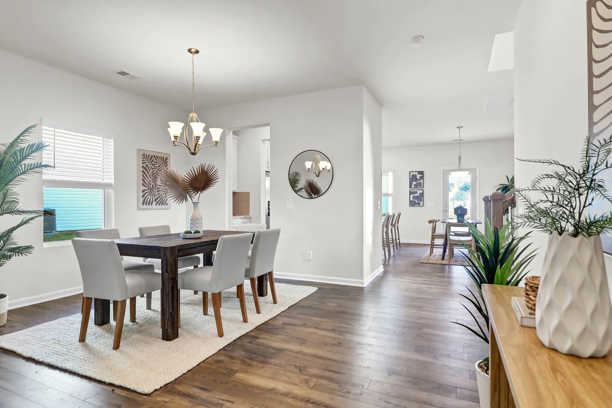 vacant-home-staging-ravenel-sc-5.jpg