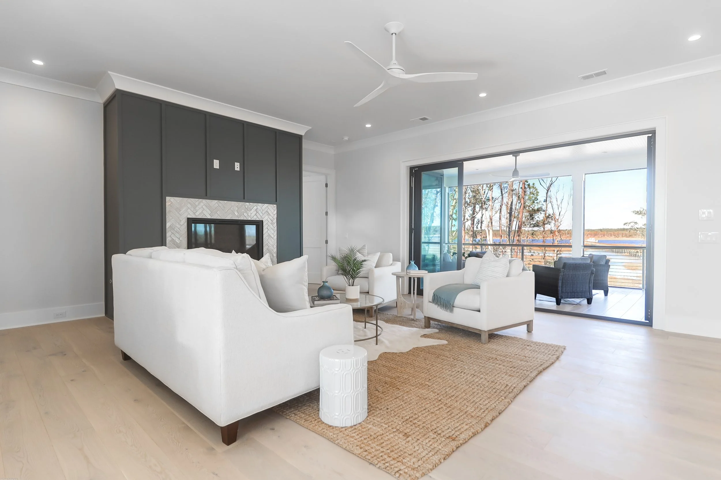 open-floor-plan-home-staging-on-isle-of-palms-sc4.jpg