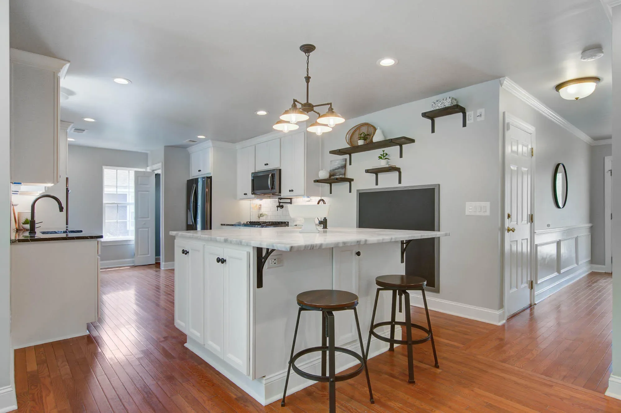 coastal-home-staging-on-james-island-sc-2.WEBP