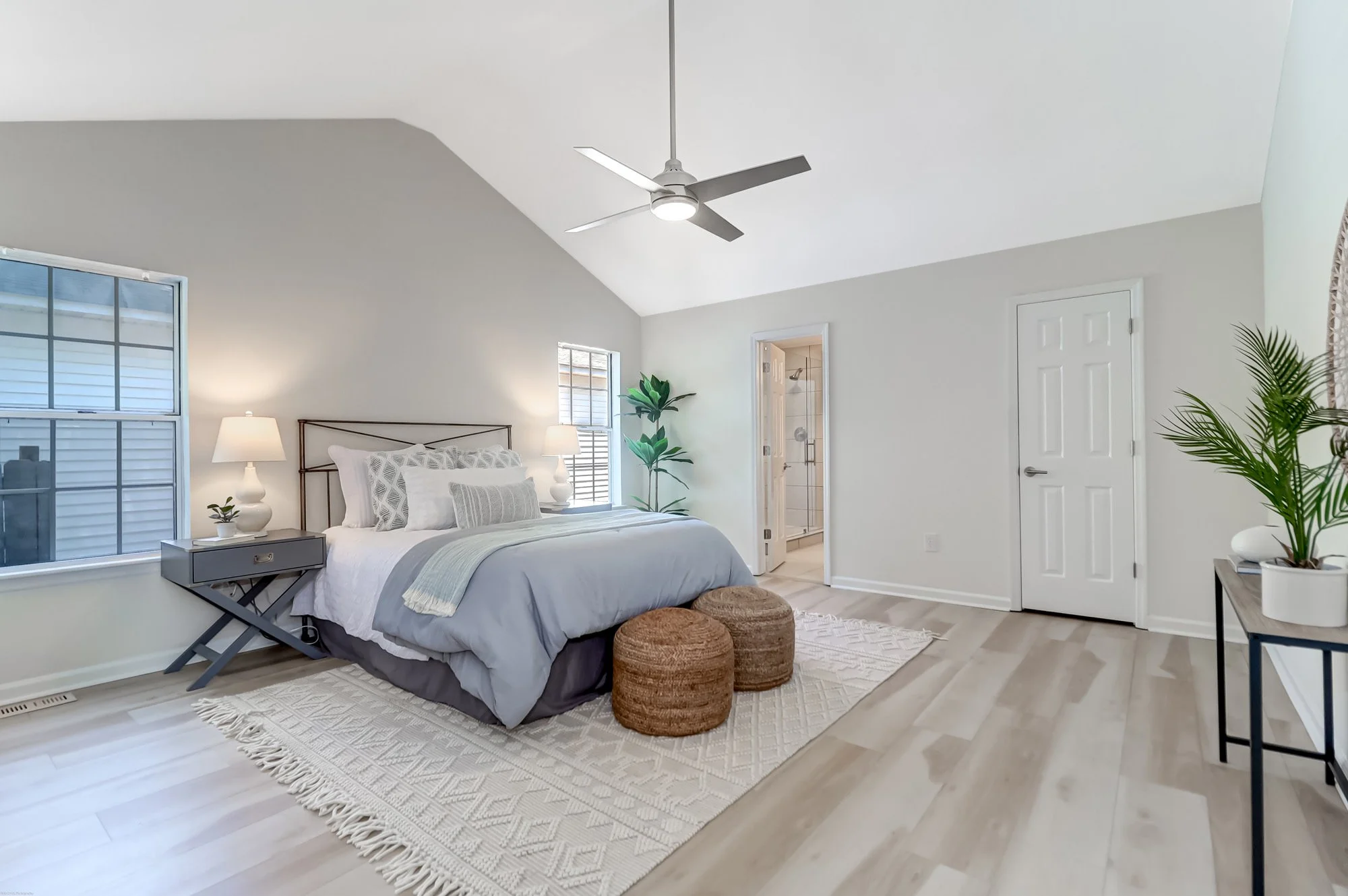 vacant-home-staging-in-awendaw-sc-7.jpg
