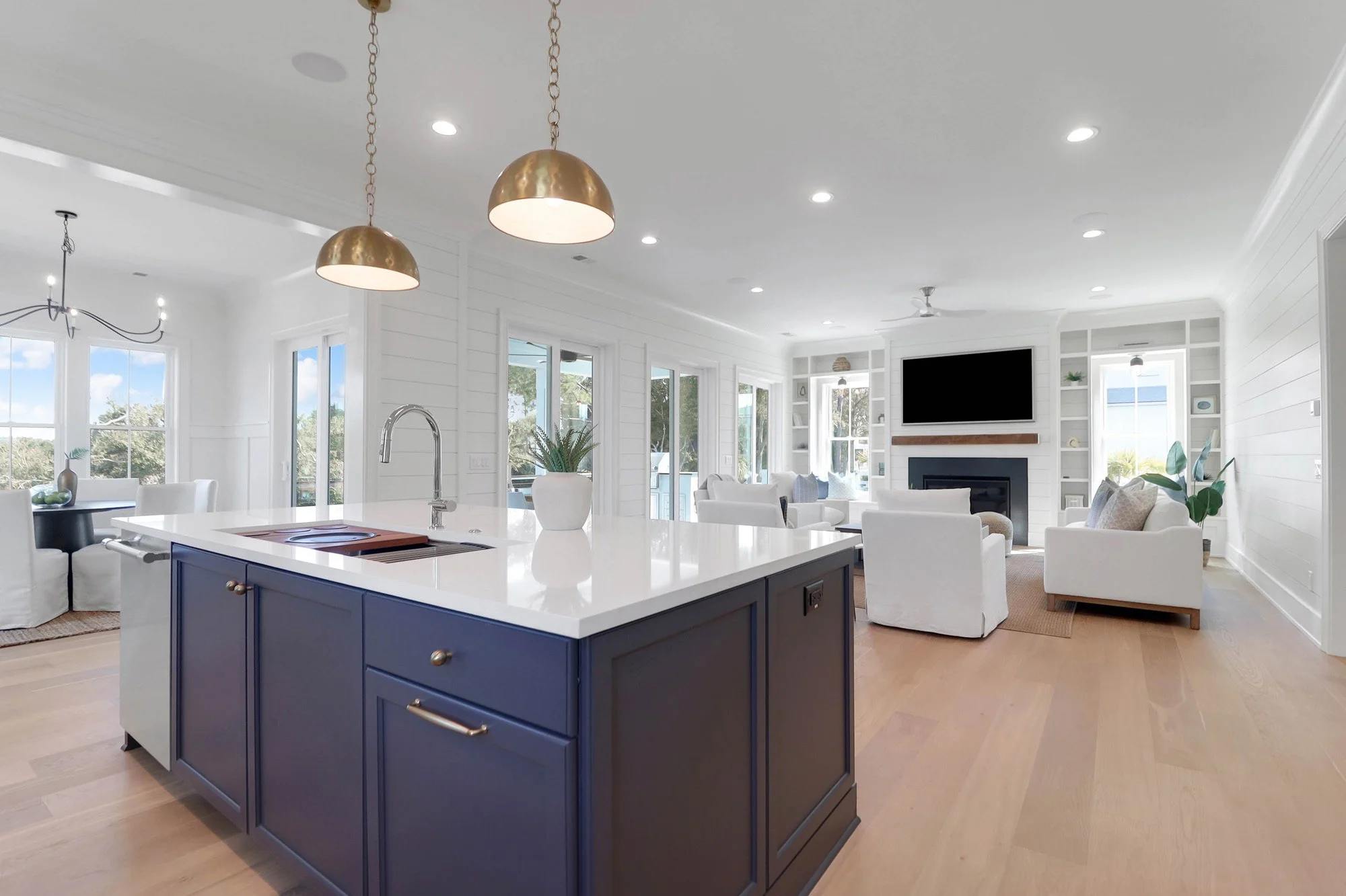 coastal-home-staging-mount-pleasant-sc-10.jpg