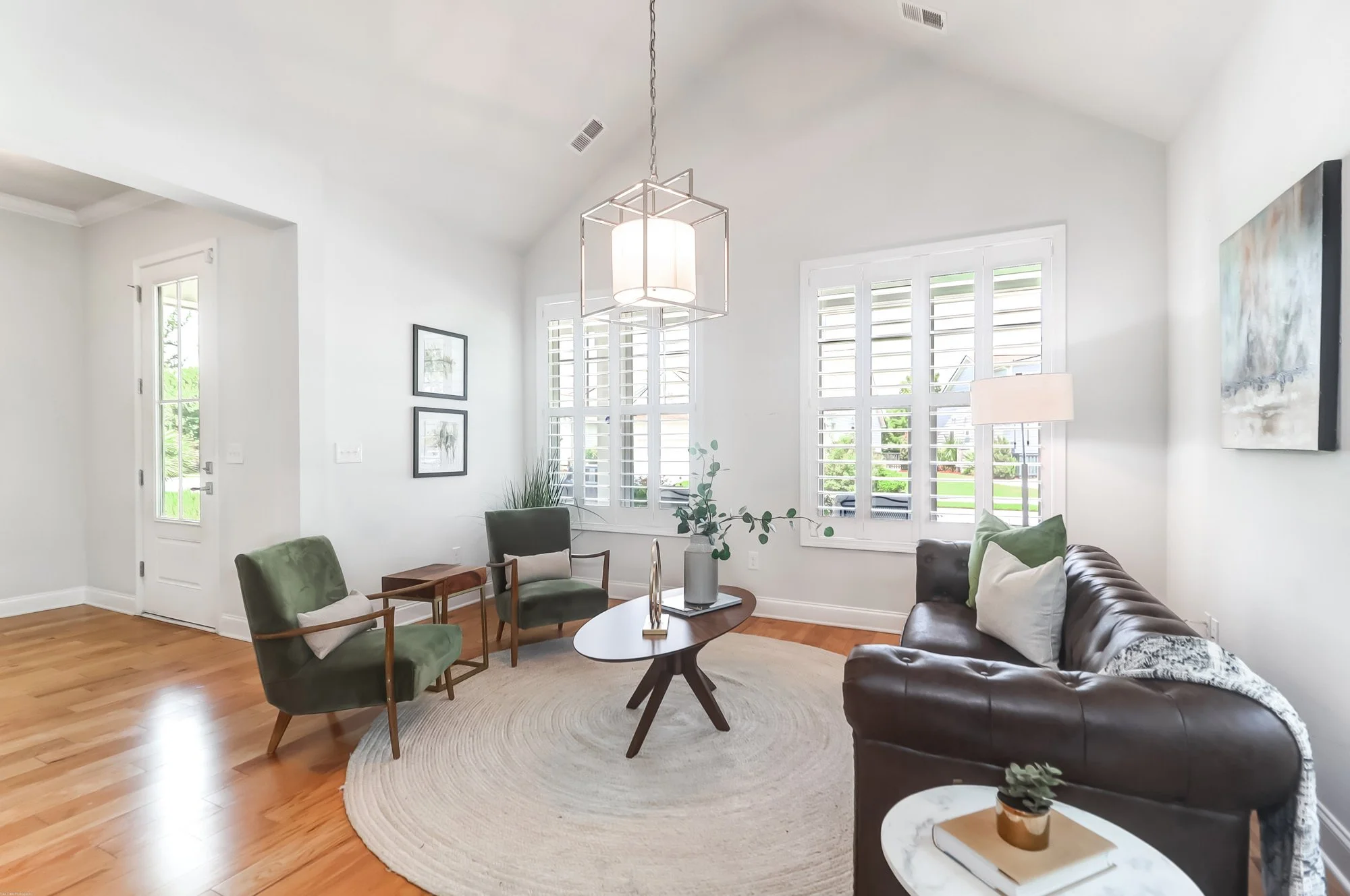 luxury-vacant-home-staging-mt-pleasant-sc-2.jpg