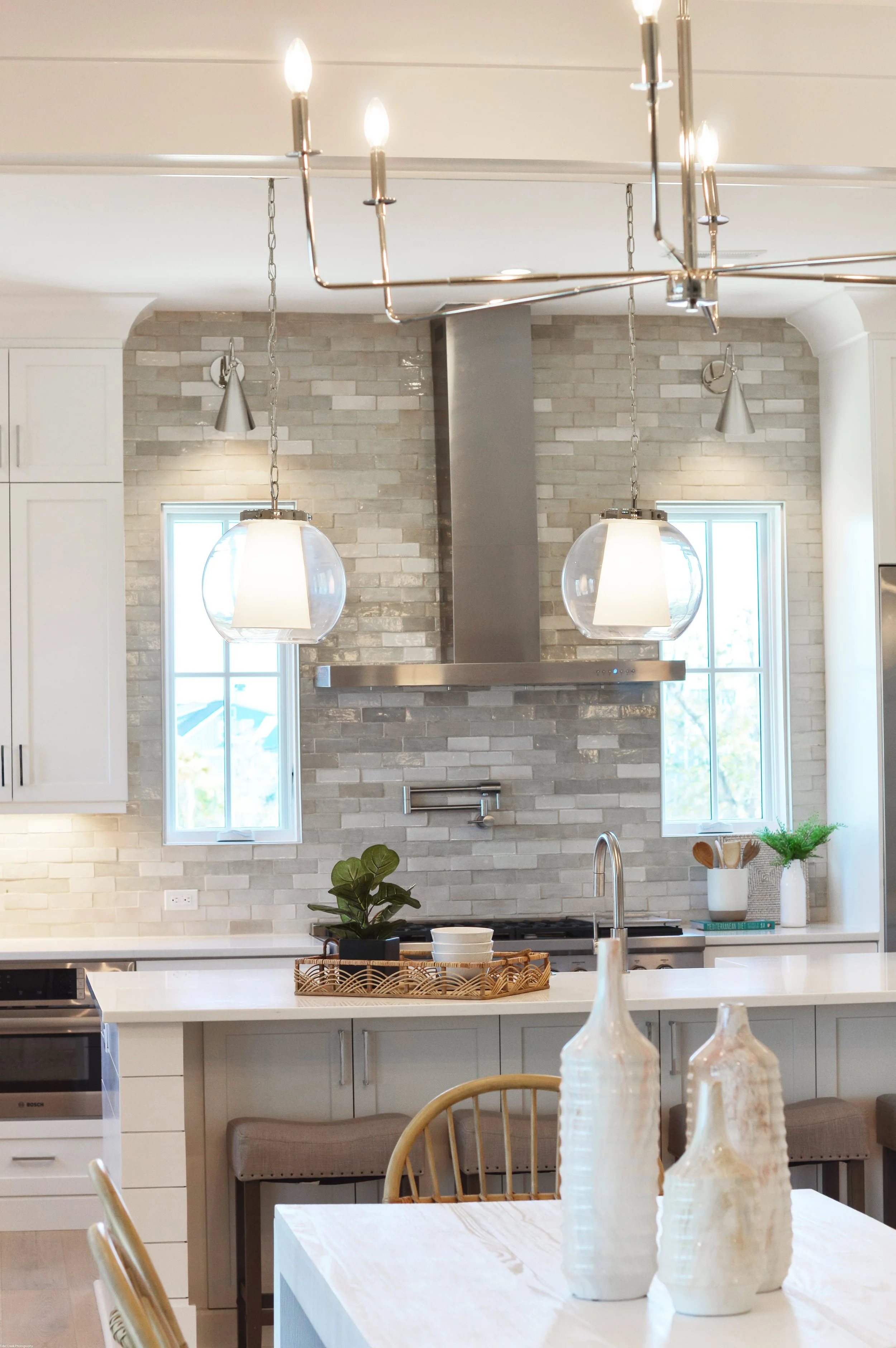 open-floor-plan-home-staging-on-isle-of-palms-sc7.jpg