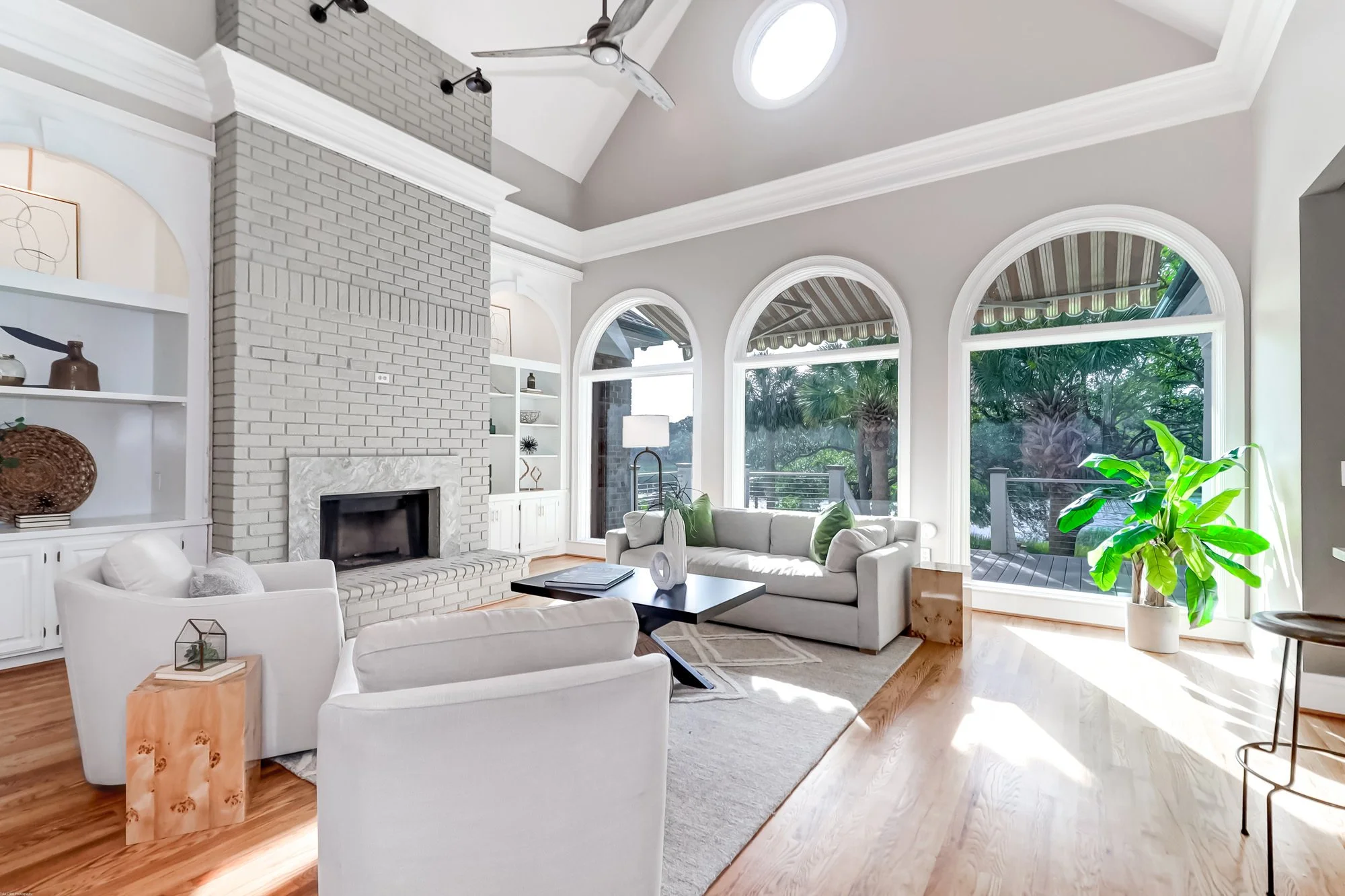 modern-home-staging-mount-pleasant-3.jpg