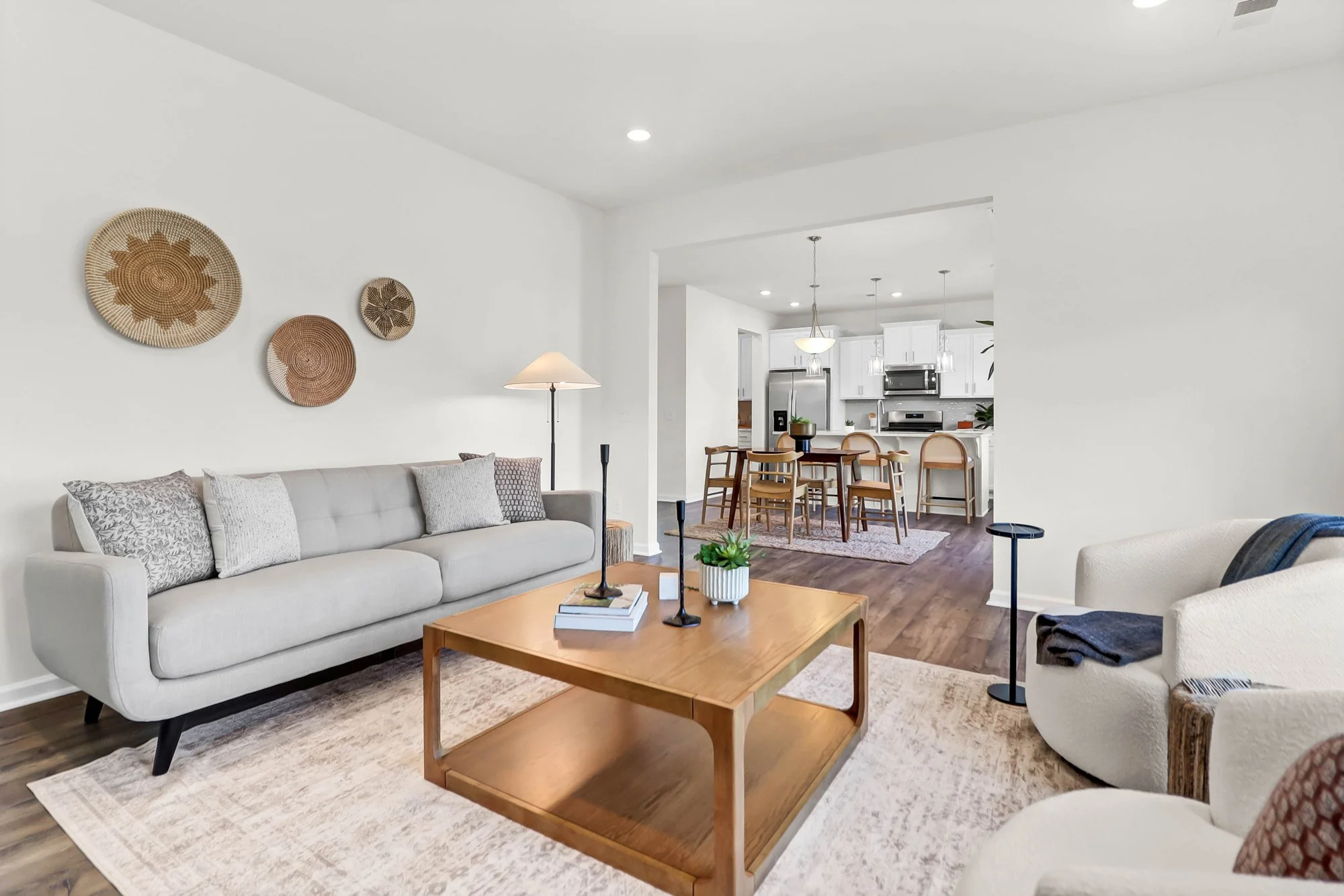 vacant-home-staging-ravenel-sc-13.jpg