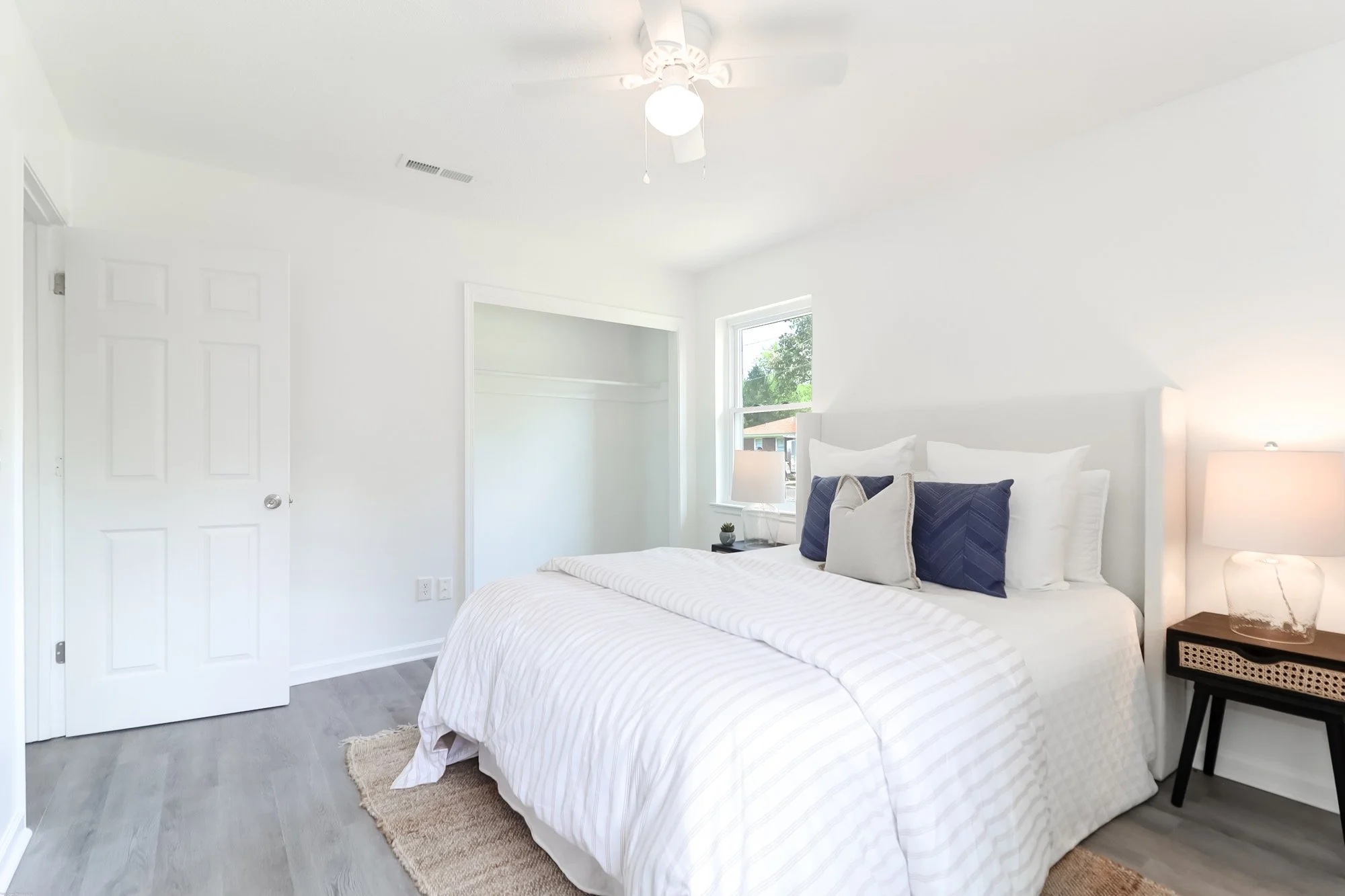 beautiful-vacant-home-staging-north-charleston-sc-2.jpg