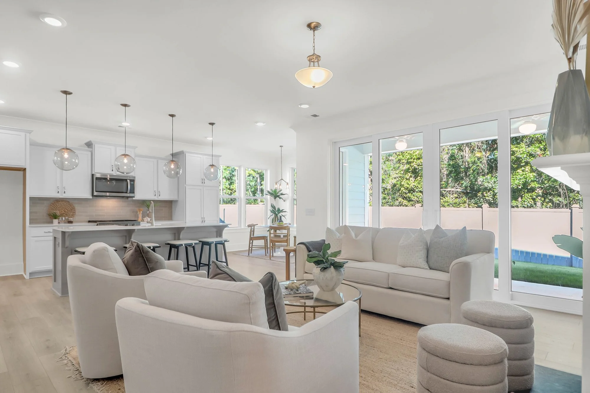 ravenel-coastal-home-staging-14.jpg
