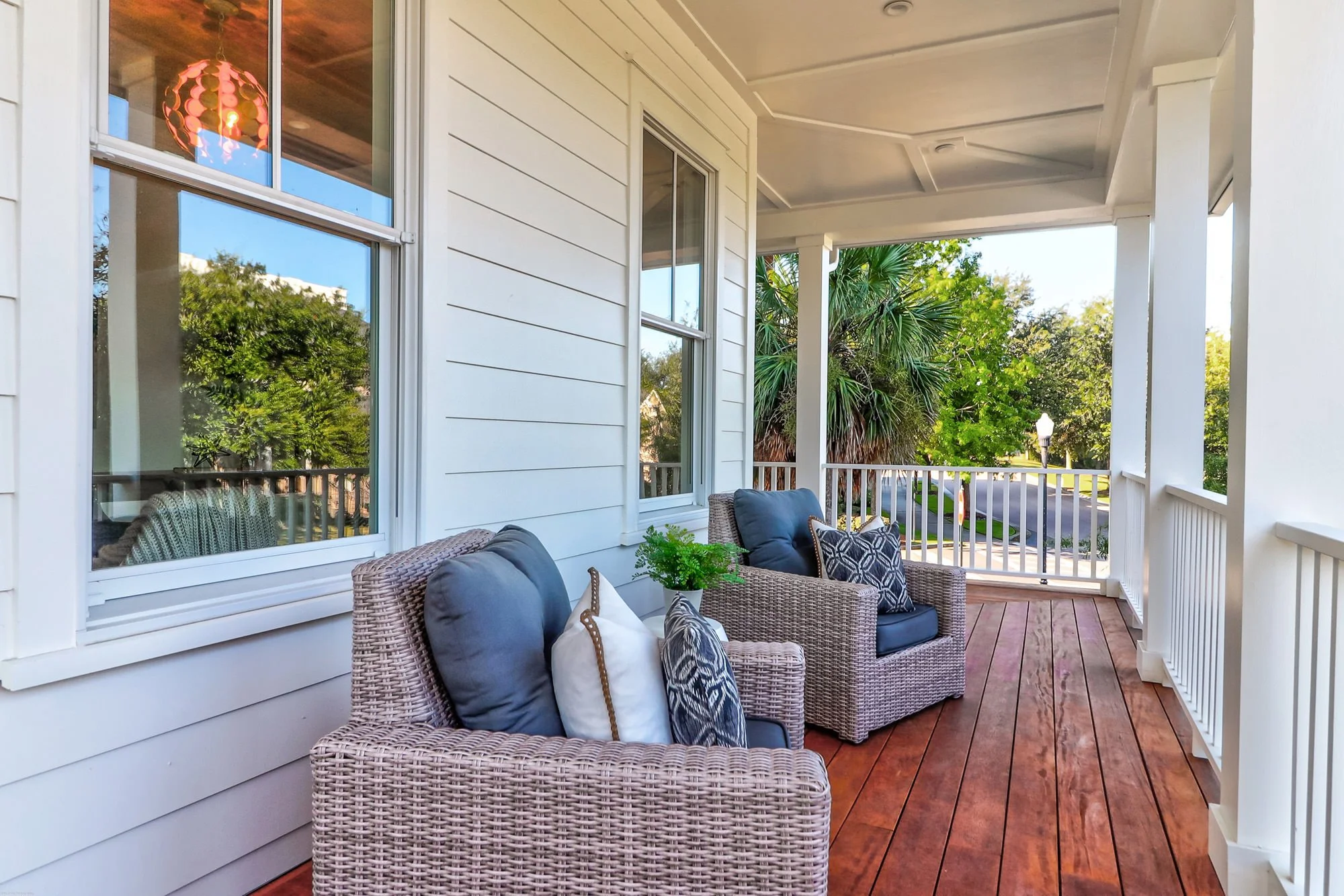luxury-vacant-home-staging-daniel-island-sc-13.jpg