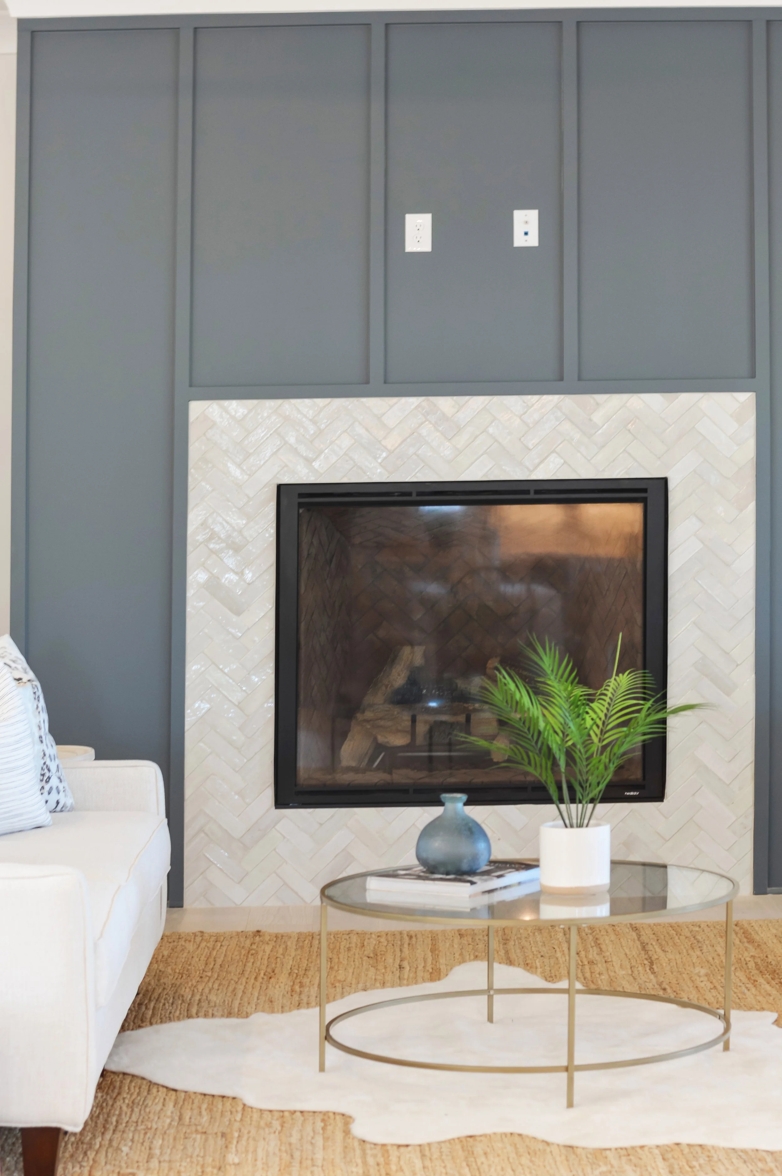 open-floor-plan-home-staging-on-isle-of-palms-sc9.jpg