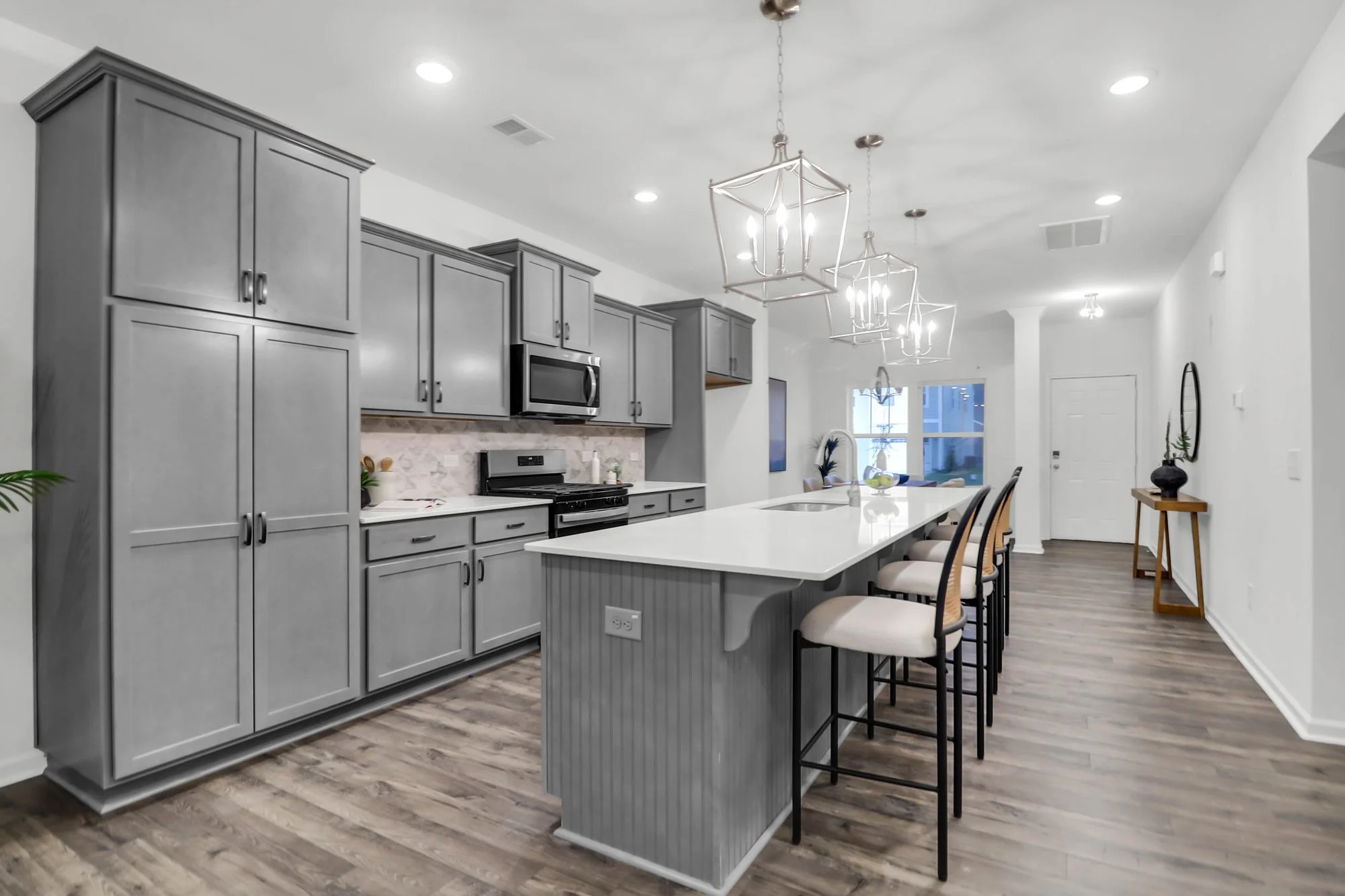 modern-coastal-home-staging-ravenel-sc-5.jpg