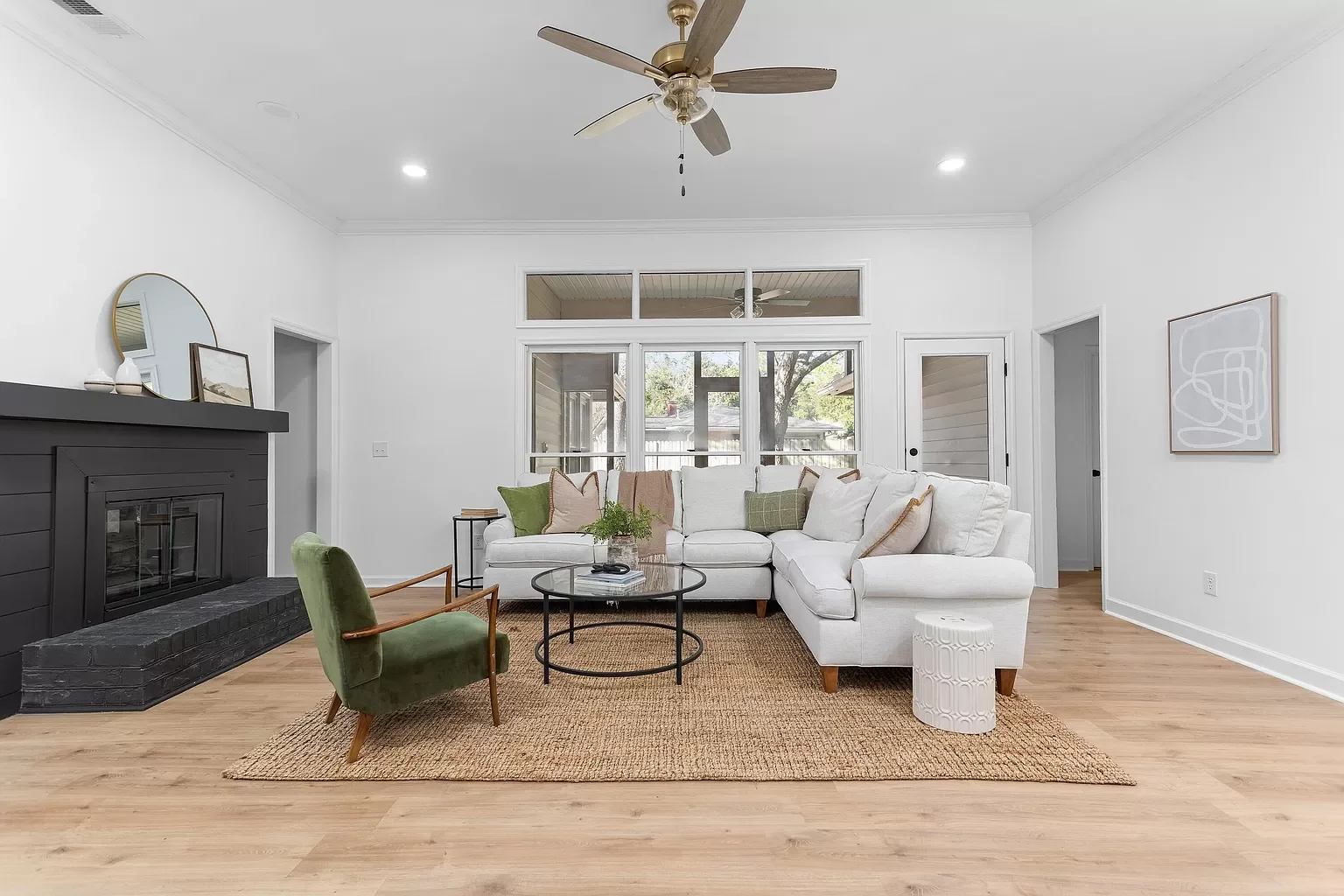 vacant-home-staging-in-west-ashley-4.webp