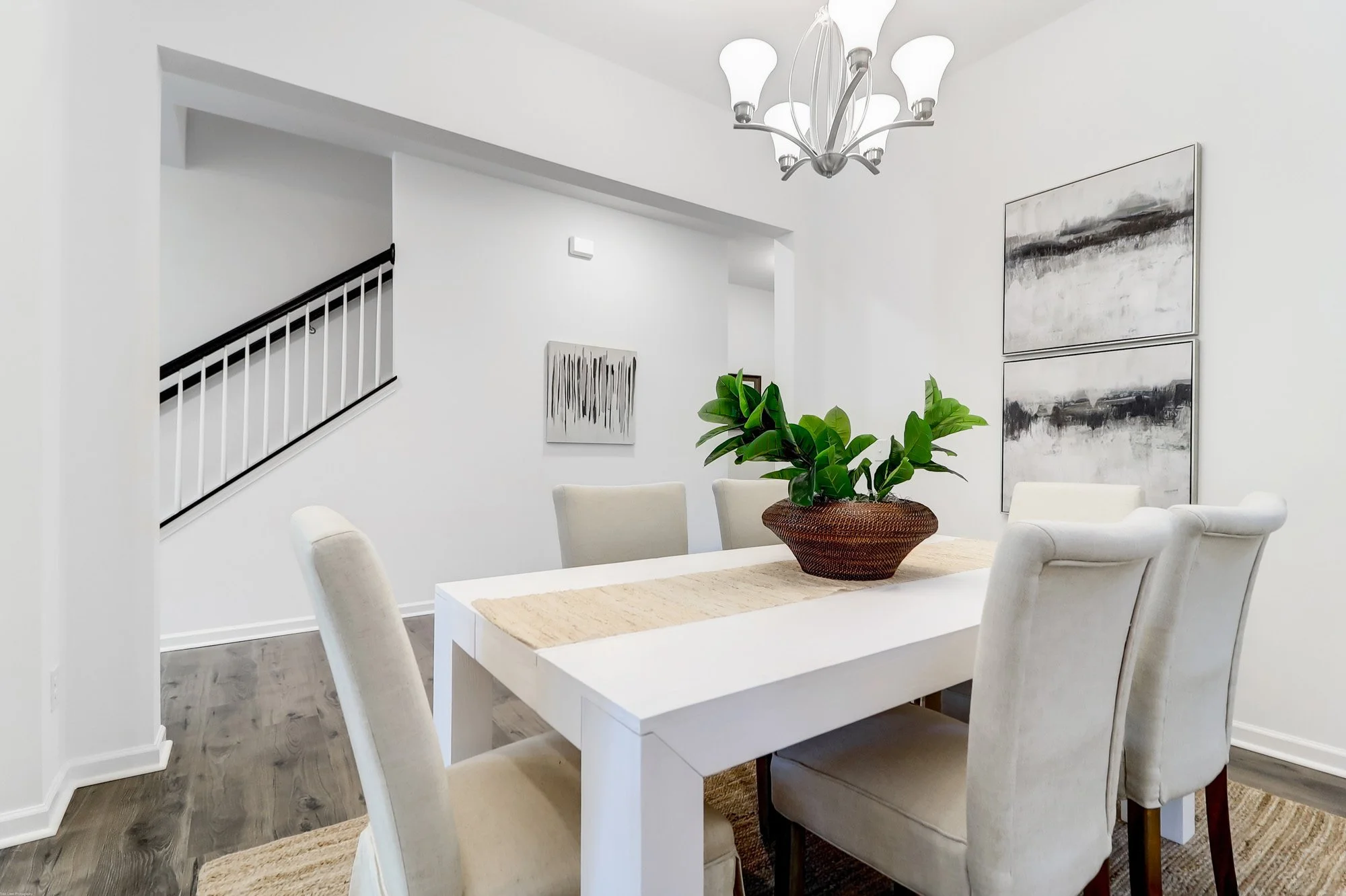 modern-home-staging-summerville-sc-5.jpg
