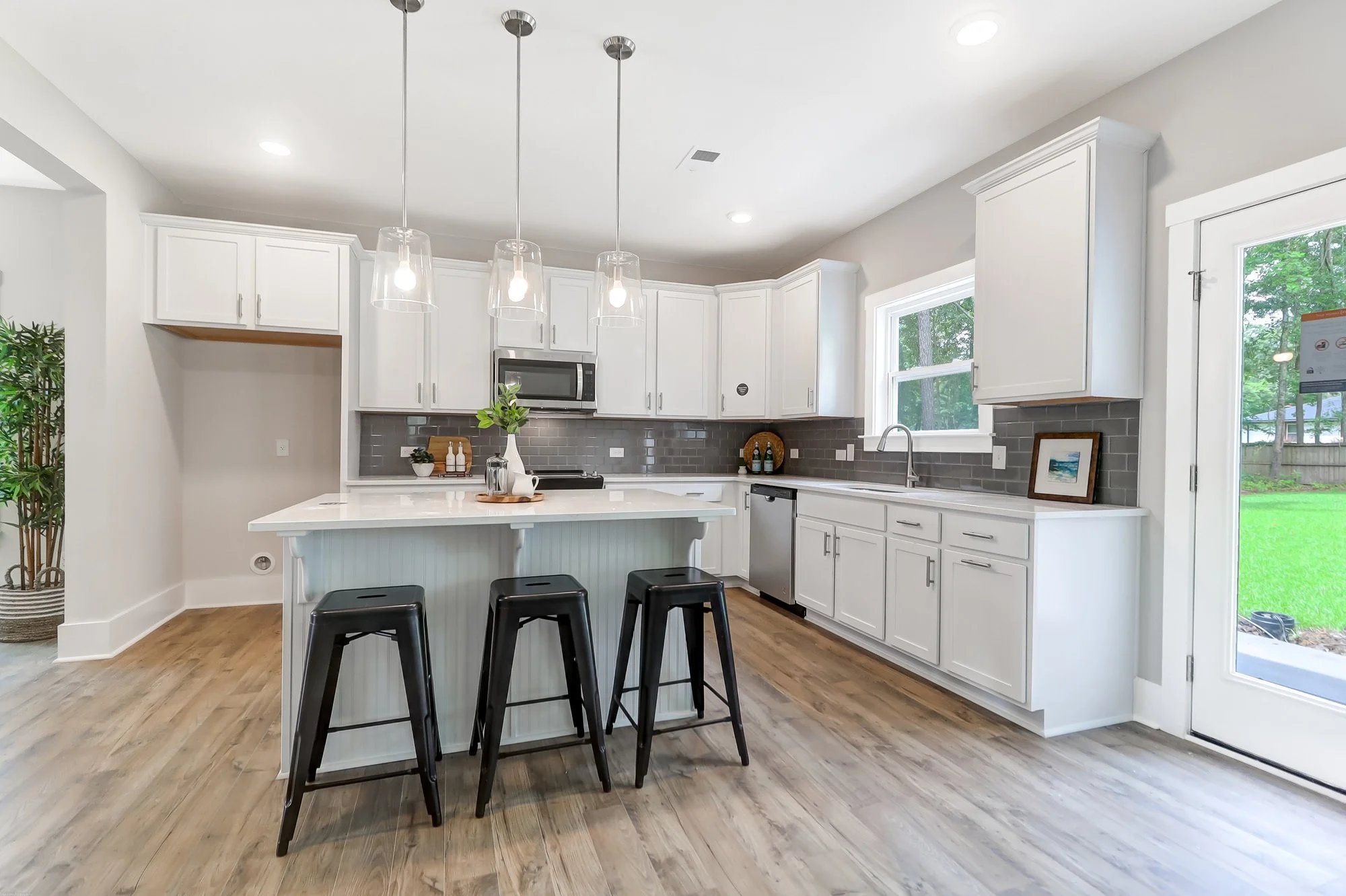 vacant-home-staging-moncks-corner-sc4.jpg