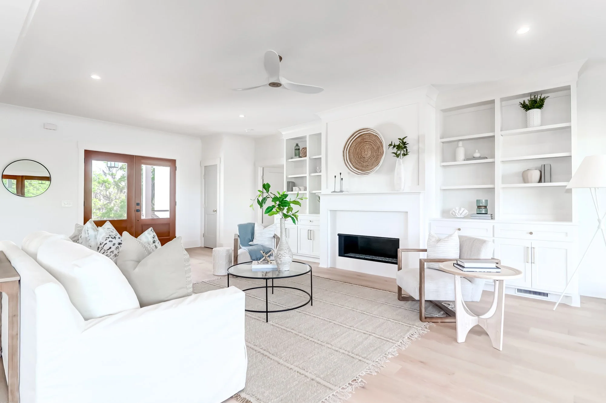 marsh-front-home-staging-mount-pleasant-sc-3.jpg