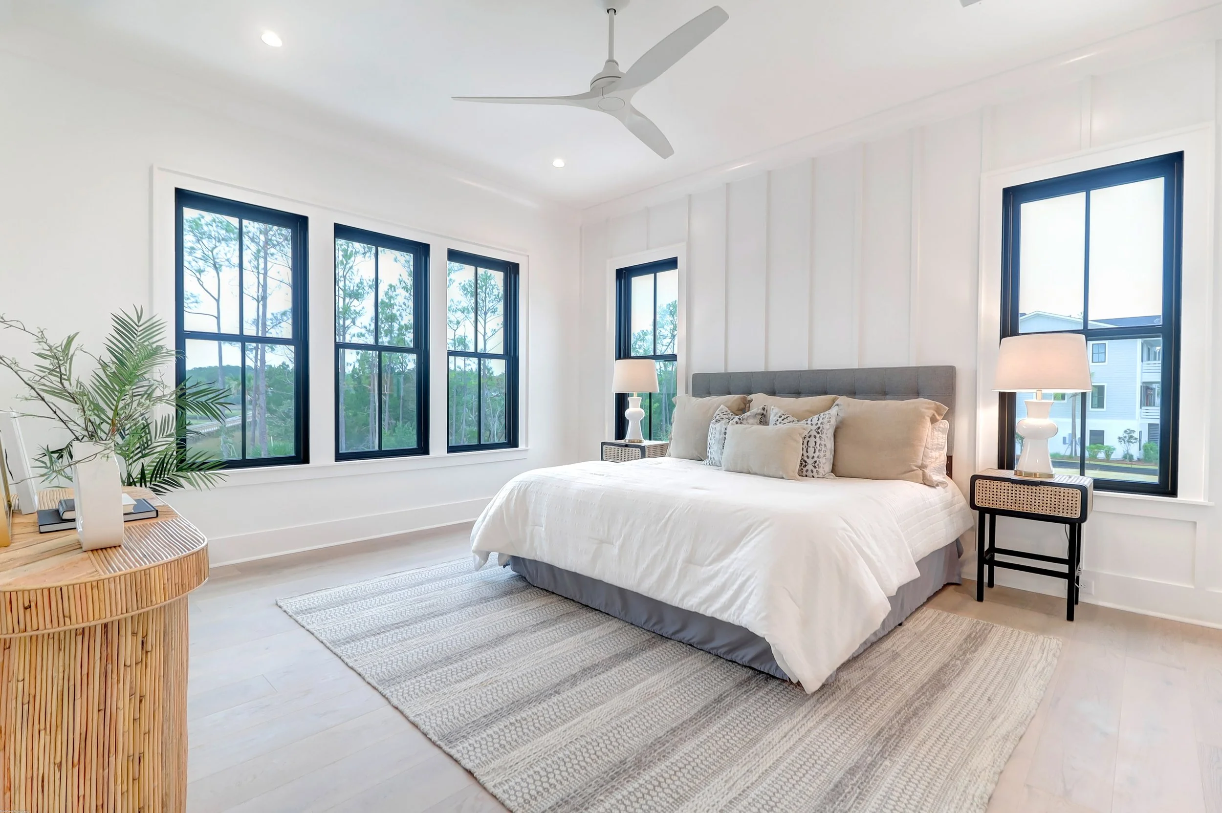 modern-home-staging-on-kiawah-island-9.jpg