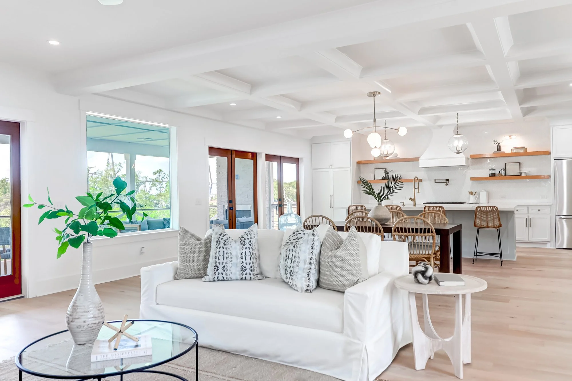 marsh-front-home-staging-mount-pleasant-sc-10.jpg