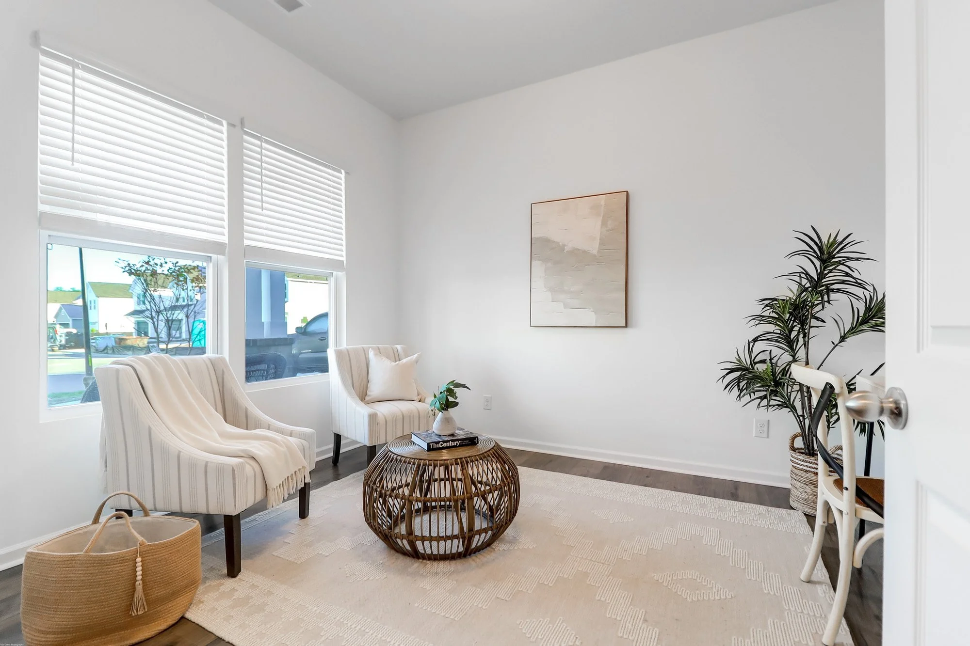 modern-home-staging-summerville-sc-2.jpg