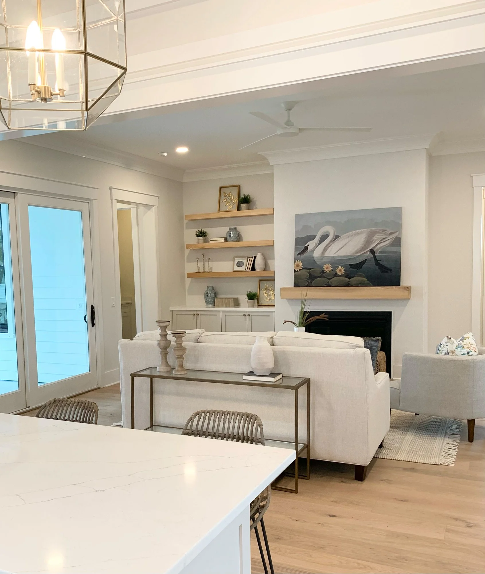 open-floor-plan-home-staging-in-awendaw-sc-9.jpg