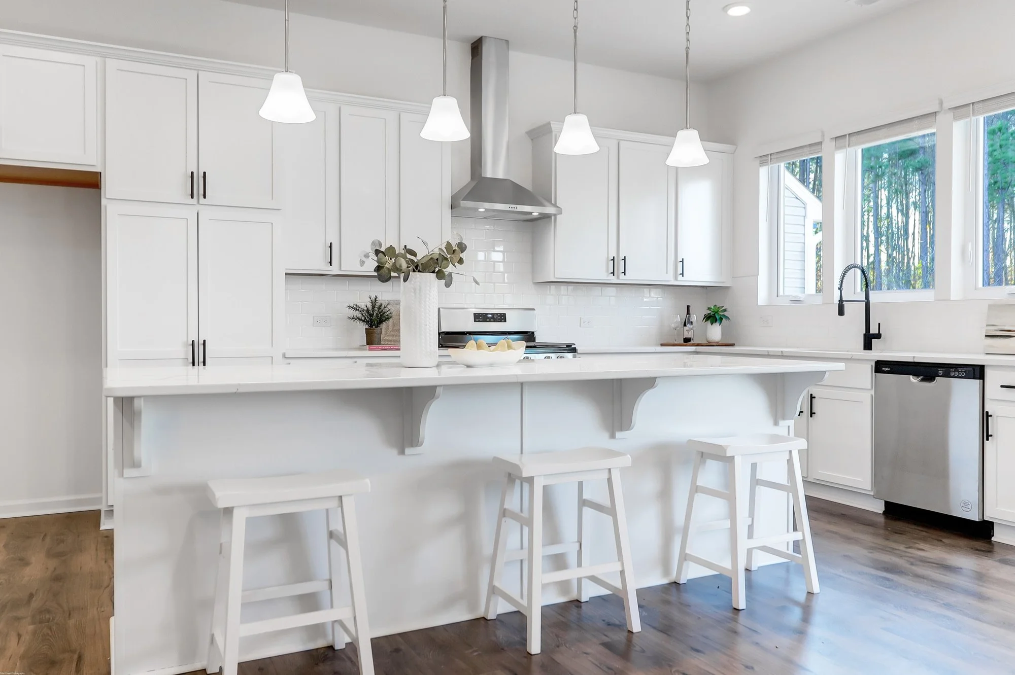 modern-home-staging-summerville-sc-6.jpg