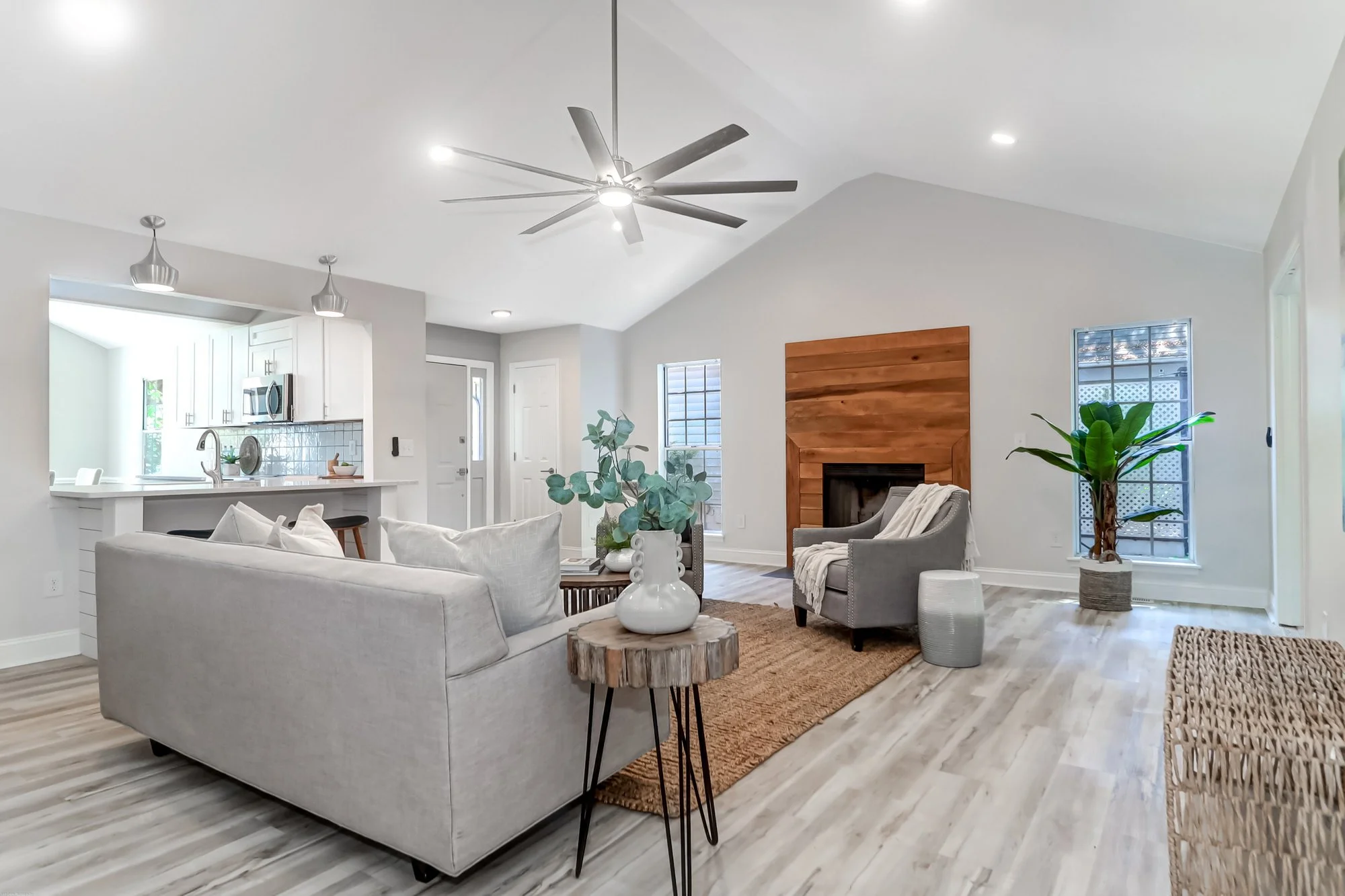 vacant-home-staging-in-awendaw-sc-2.jpg