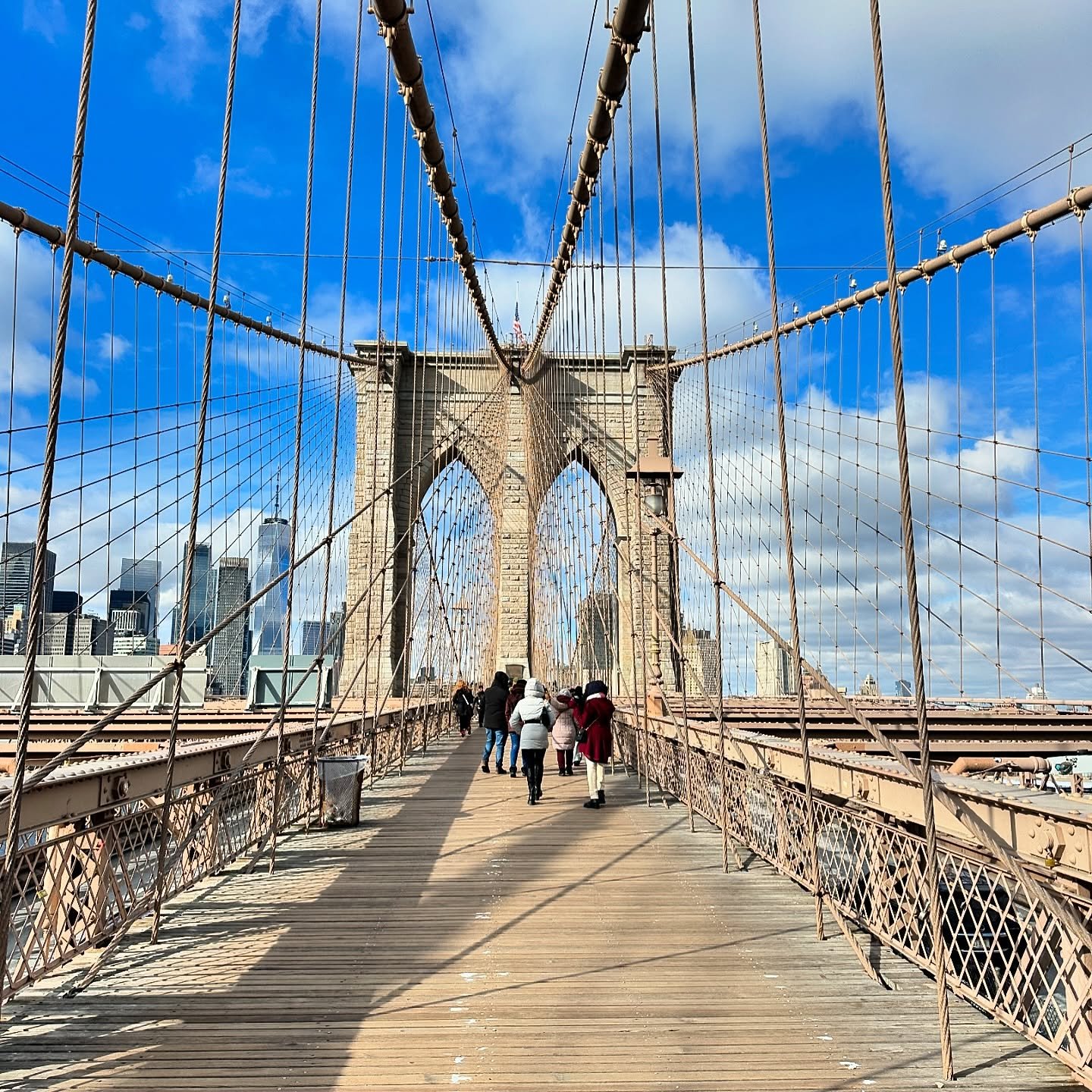 crossing the Brooklyn Bridge never gets old!
.
.
.
.
.
#inspiration #architecture #design #engineering #bridge